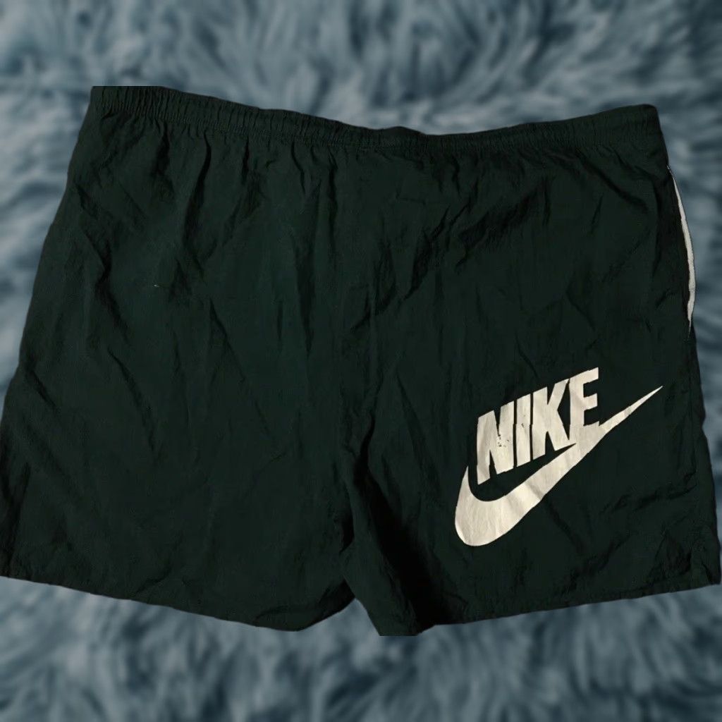 Nike VINTAGE Nike Swoosh Board Shorts XL Men Green 90s 80s Surf Swim Trunks Lined Casual Hip Hop Beach Retro Athletic Size US 36 / EU 52 - 1 Thumbnail