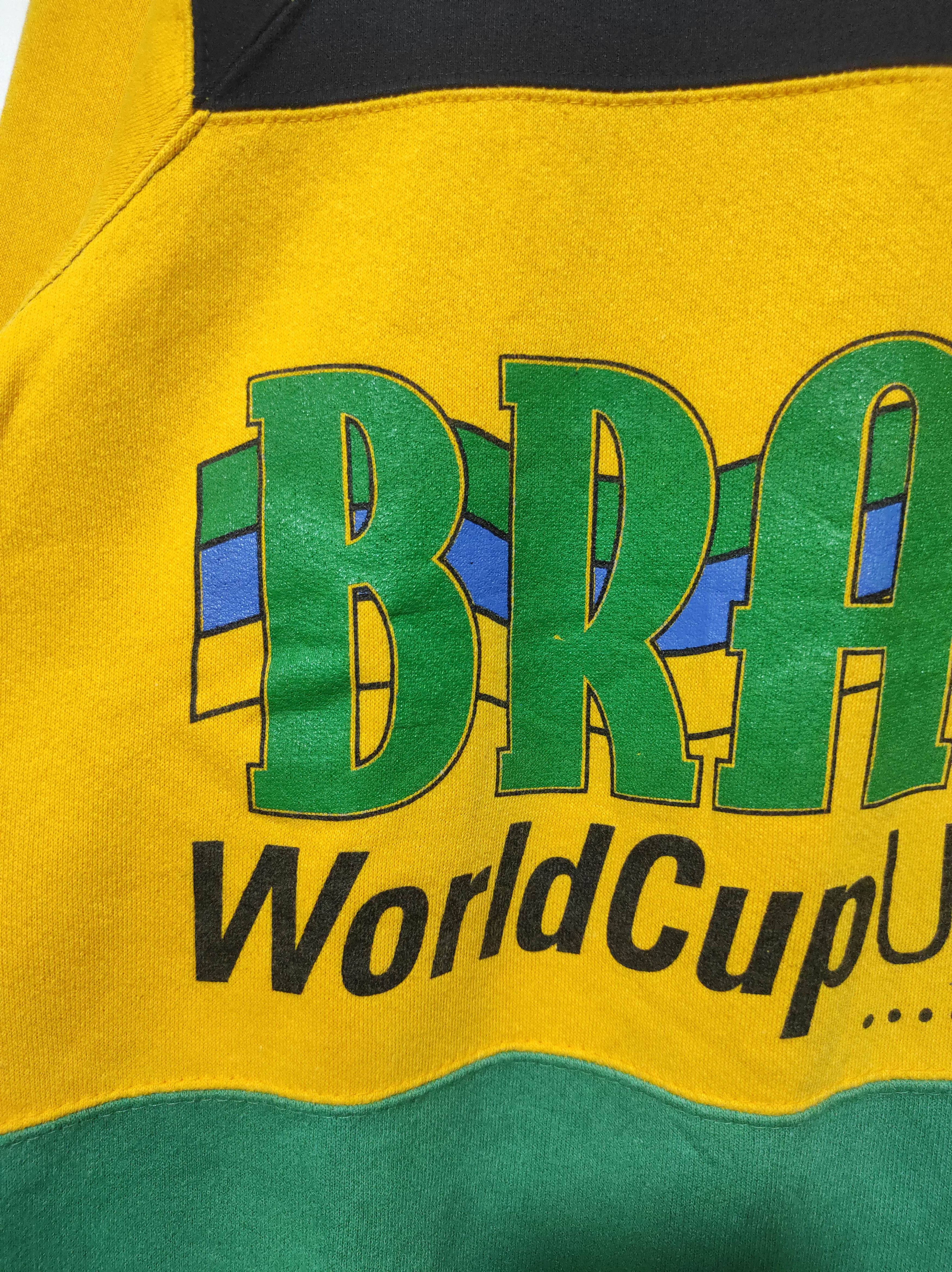 Nutmeg Vintage 90s Brazil Team World Cup USA 94 Sweatshirt | M Size US M / EU 48-50 / 2 - 10 Thumbnail