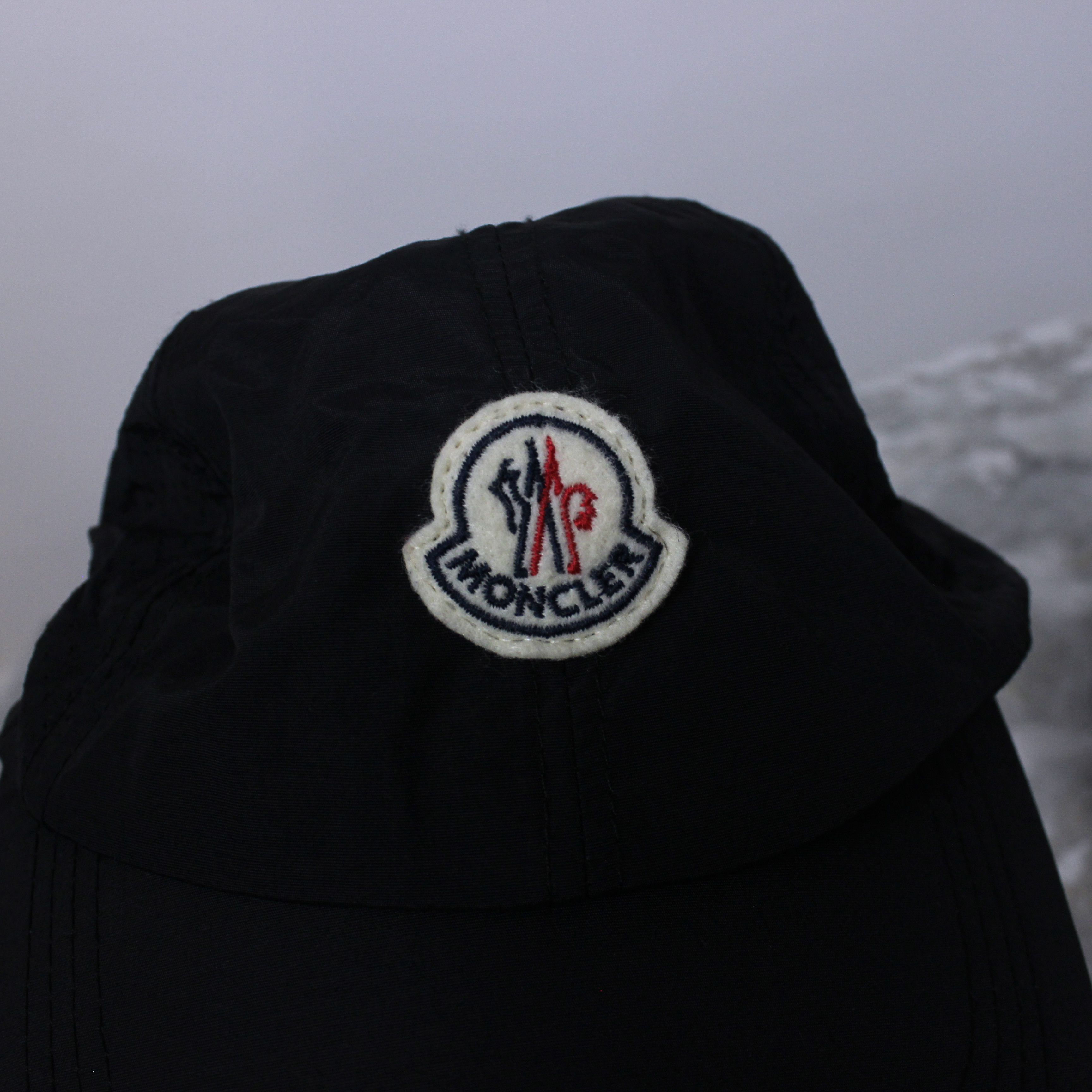 Moncler Moncler cap hat one size black rare logo Size ONE SIZE - 5 Thumbnail