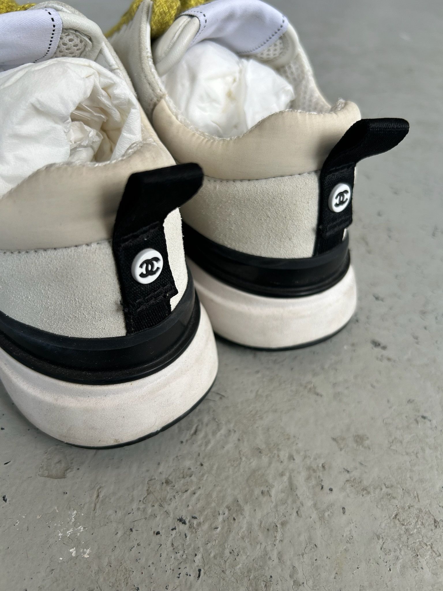Chanel Chanel Suede Calfskin Ivory Light Grey & Yellow Runners Size US 6.5 / IT 36.5 - 6 Thumbnail