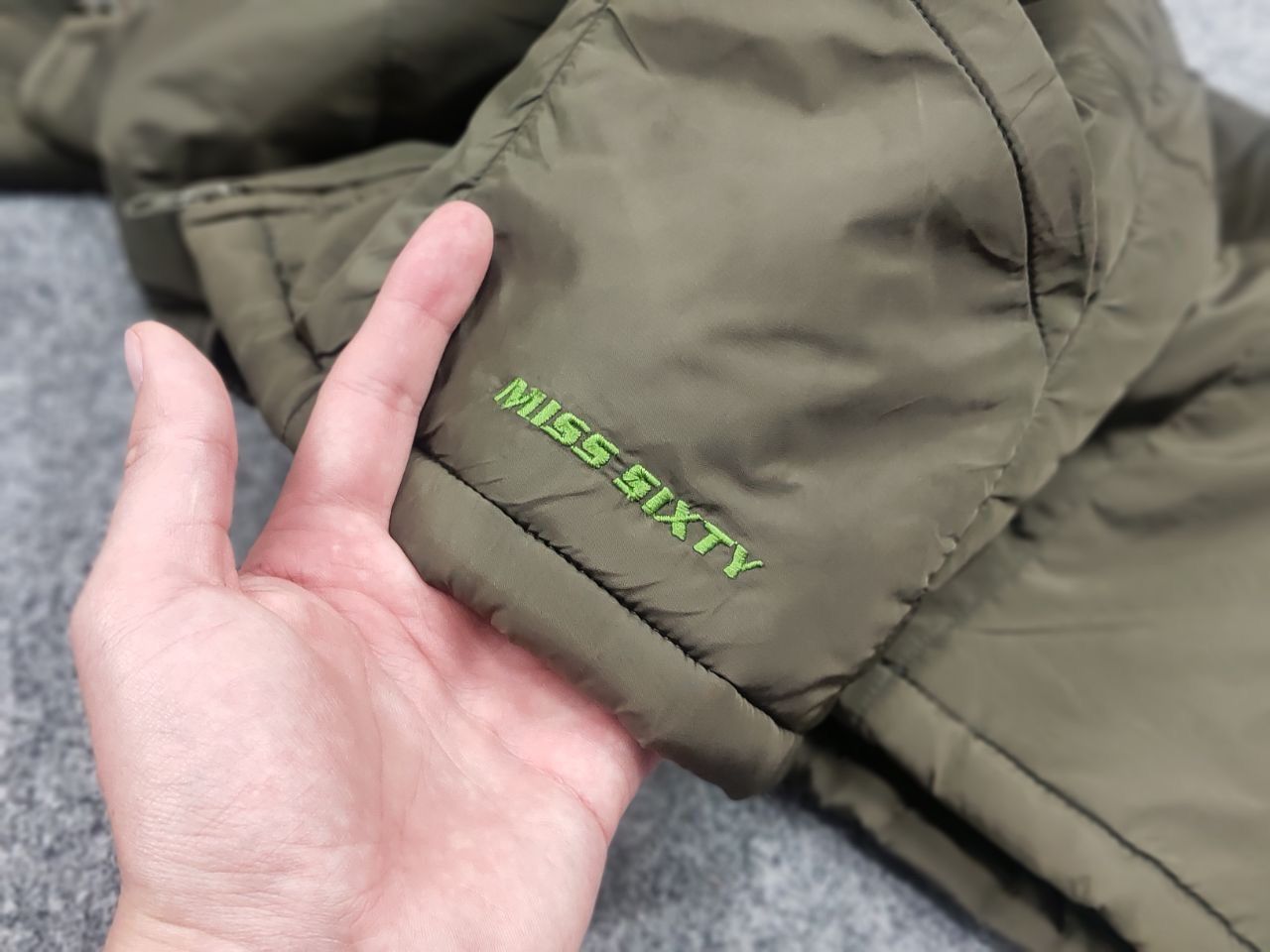 Miss Sixty Vintage Miss Sixty Y2K vest Zip up pocket hooded jacket Size L / US 10 / IT 46 - 11 Thumbnail