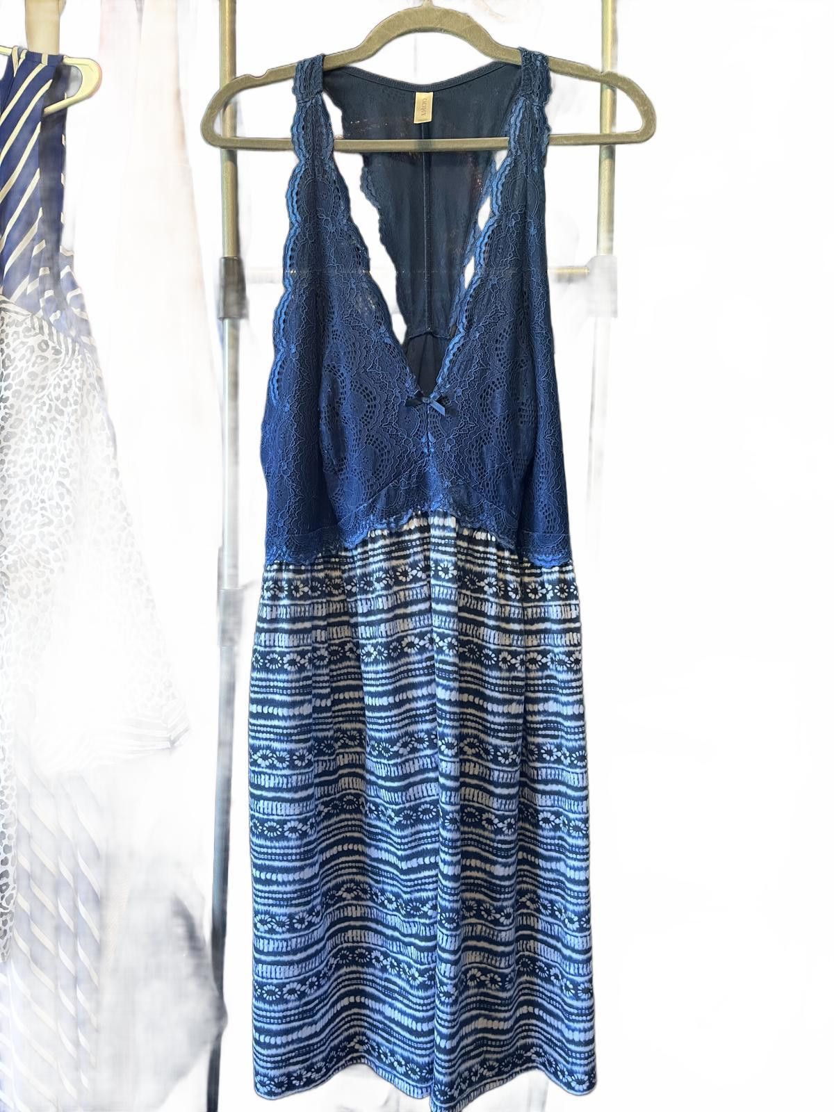 Designer Cacique nightgown Size ONE SIZE - 1 Thumbnail
