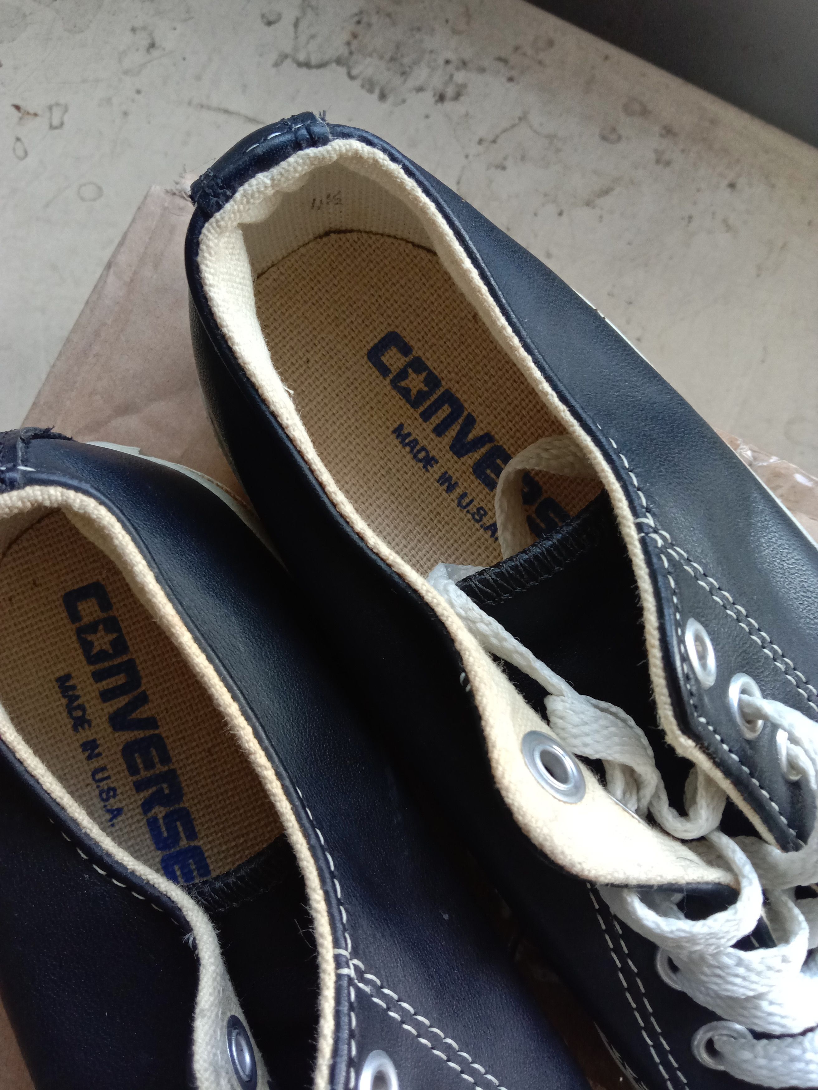 Converse Converse Jack purcell leather kids Size US 5 / EU 37 - 2 Thumbnail