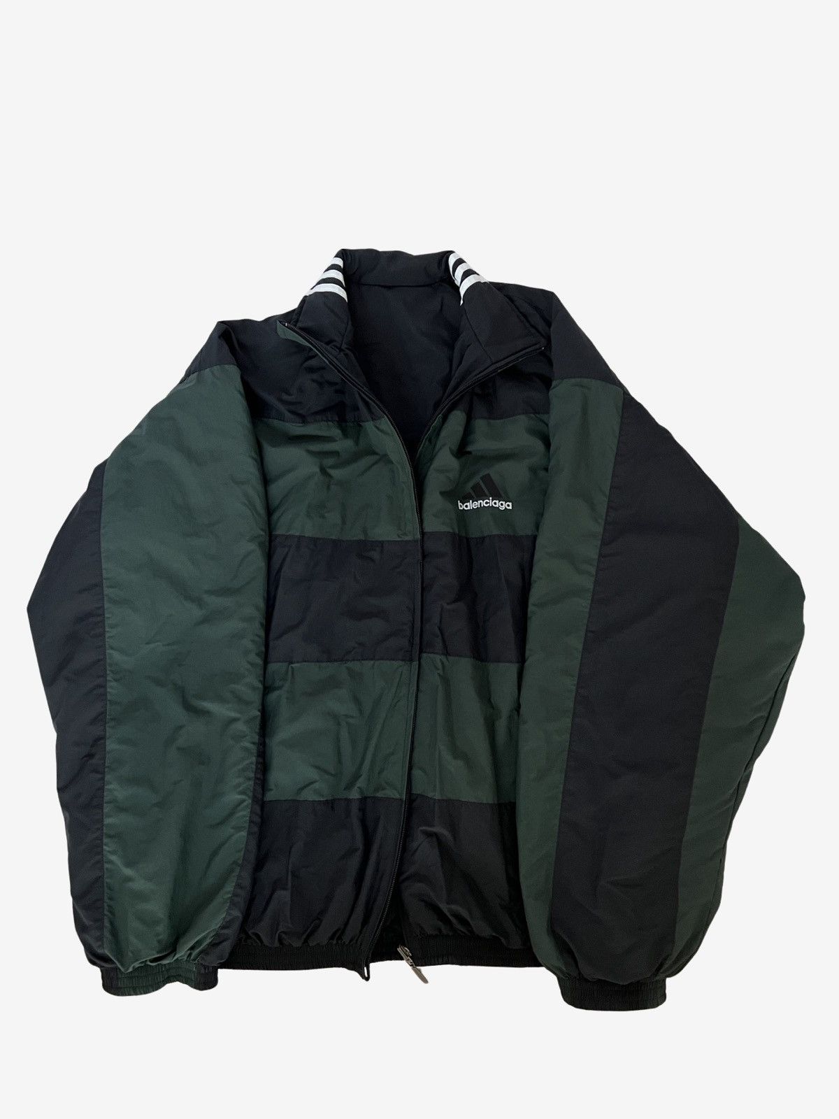 Adidas × Balenciaga *REVERSIBLE* Balenciaga x Adidas Jacket, two Jackets in one! Size US M / EU 48-50 / 2 - 3 Thumbnail