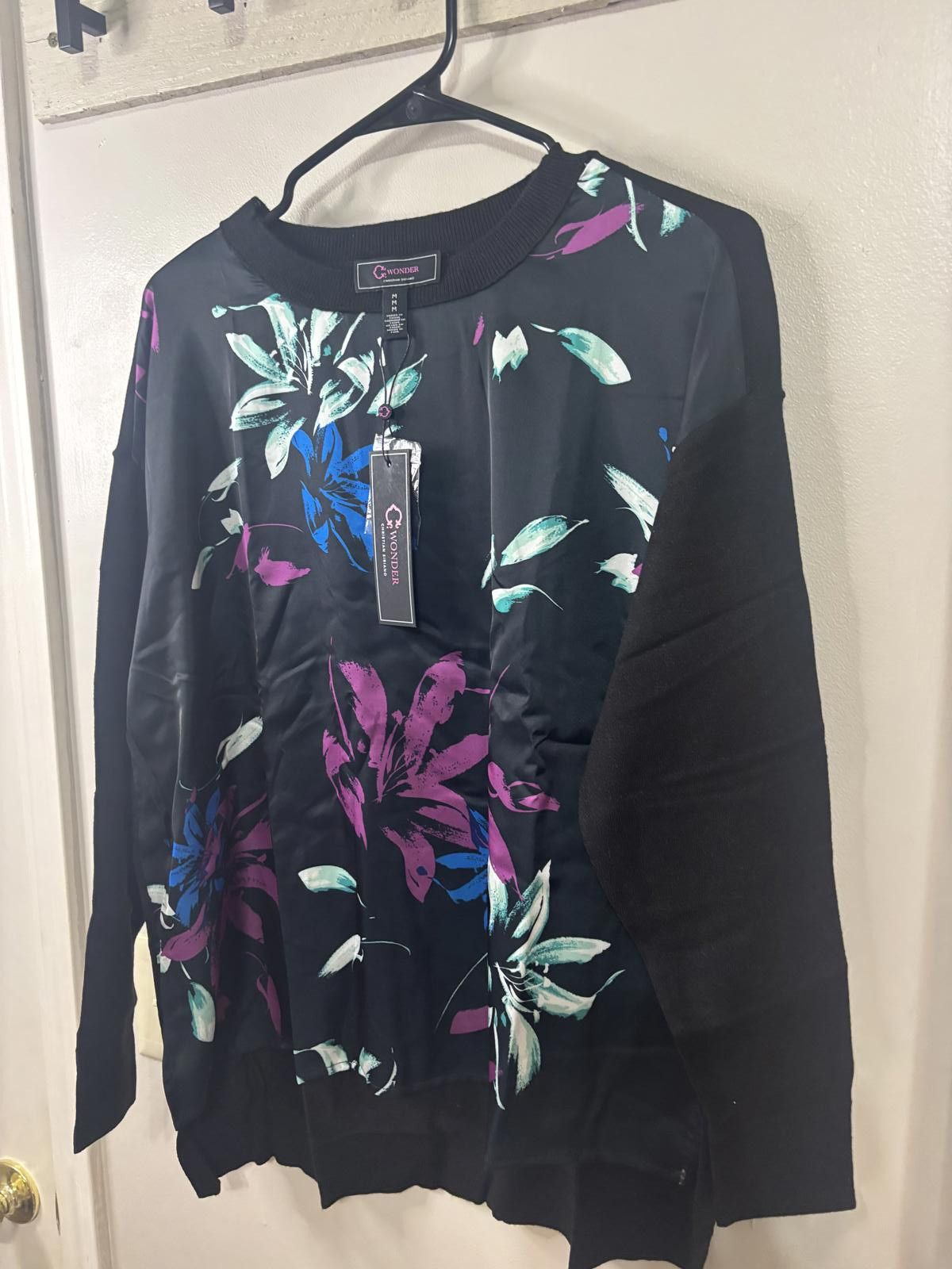 Designer C Wonder Floral Print Pullover Sweater - Size M Size M / US 6-8 / IT 42-44 - 1 Thumbnail