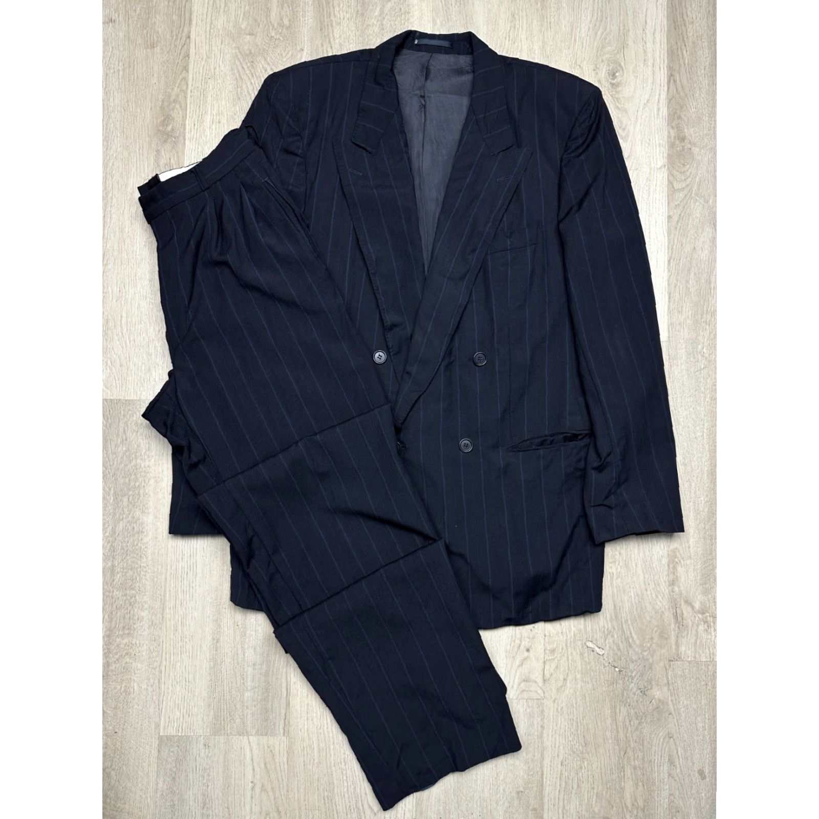 Hugo Boss VINTAGE Hugo Boss Wool Suit Double Breasted Blazer + Pants Men L Blue 2 Piece Wool Vintage Mens Size L Size 42R - 2 Thumbnail