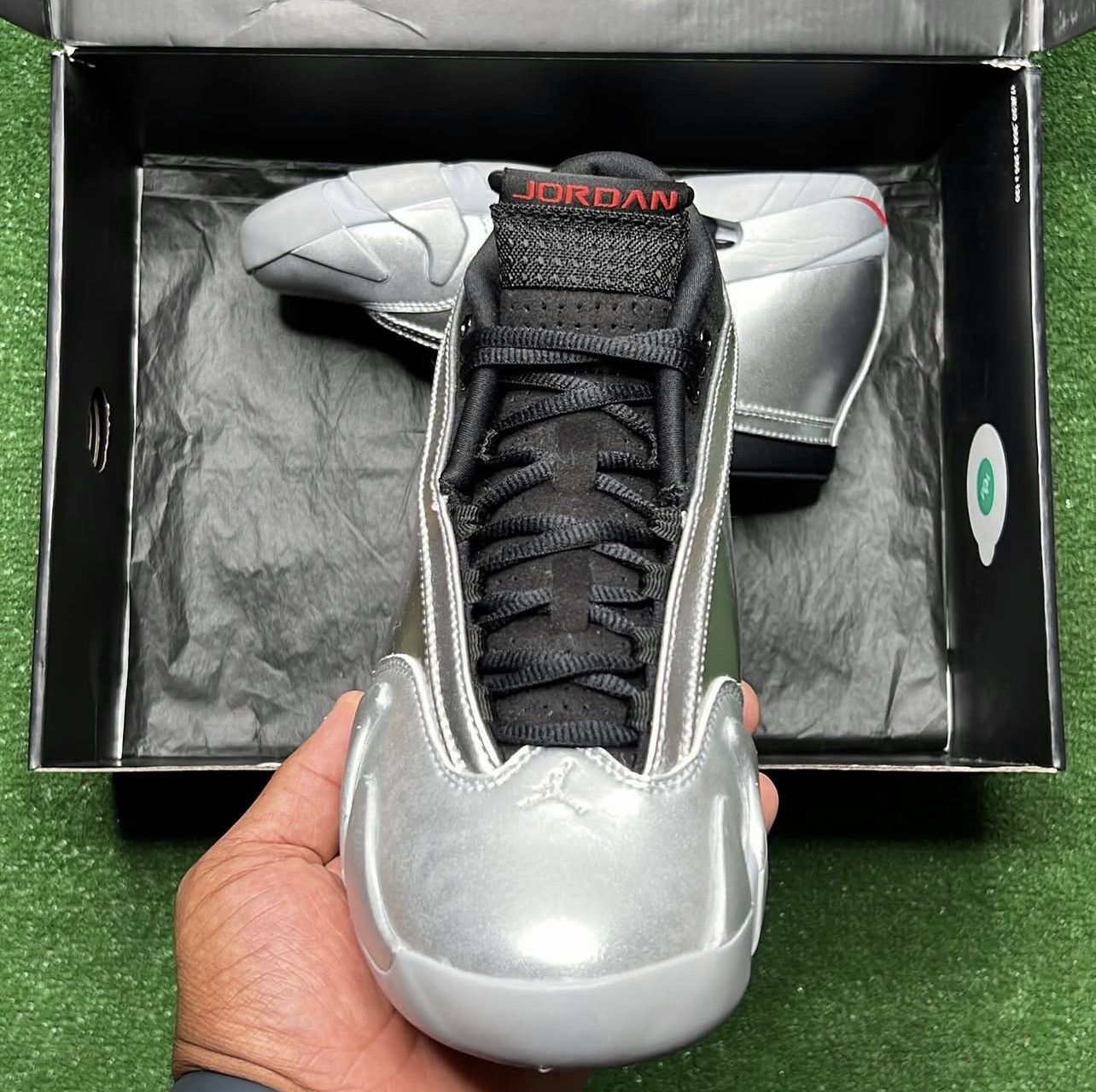 Jordan Brand Air Jordan 14 Retro Low WMNS ‘Metallic Silver’ Size US 8 / IT 38 - 4 Thumbnail