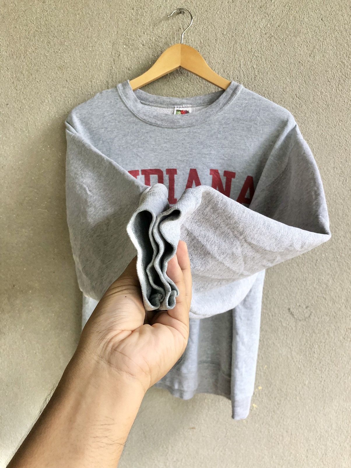 Fruit Of The Loom × Vintage Vintage Indiana University Sweatshirt Size US L / EU 52-54 / 3 - 3 Thumbnail