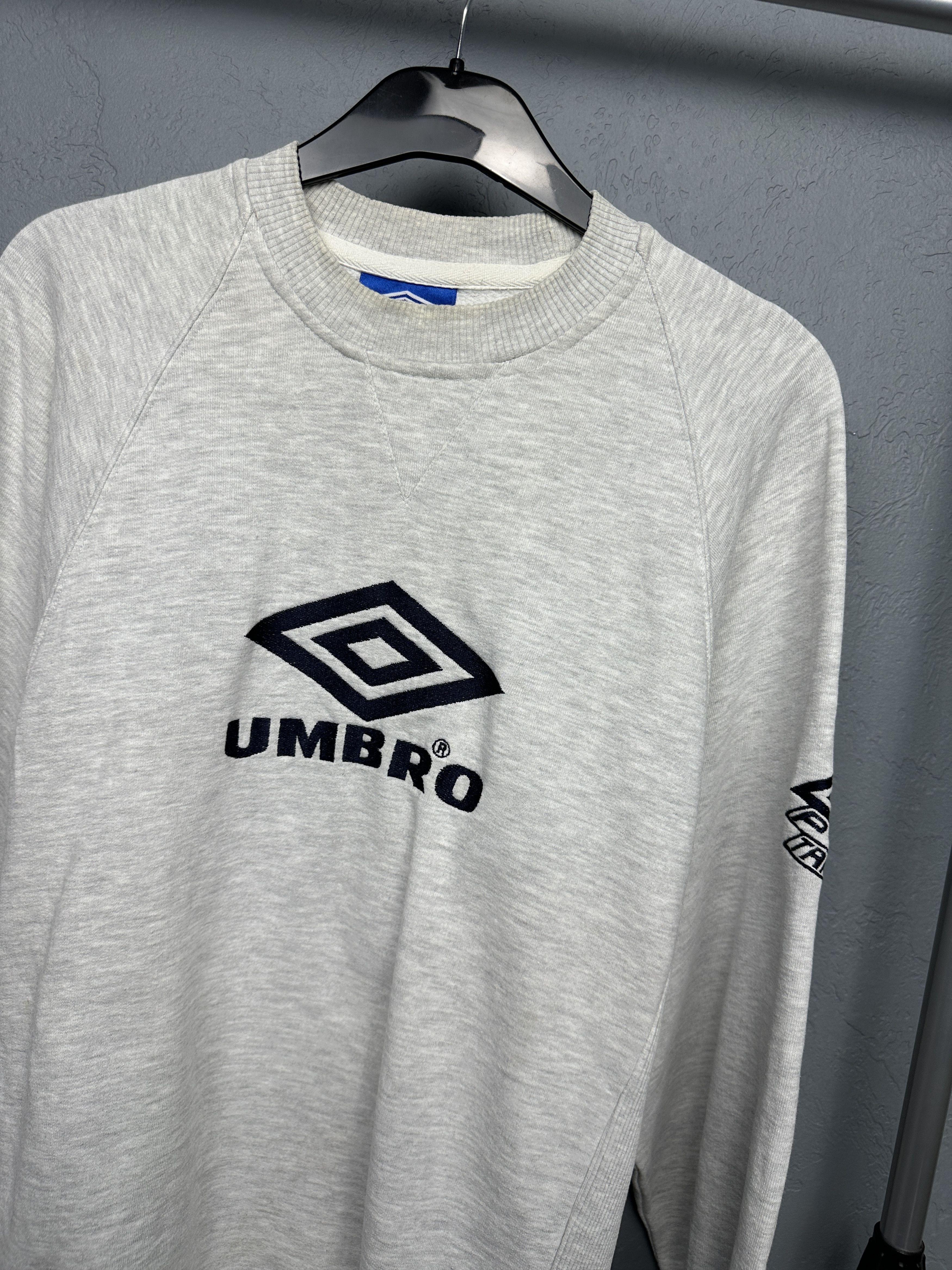 Umbro Umbro Pro Training 90s Vintage Mens Sweatshirt Size US M / EU 48-50 / 2 - 2 Thumbnail