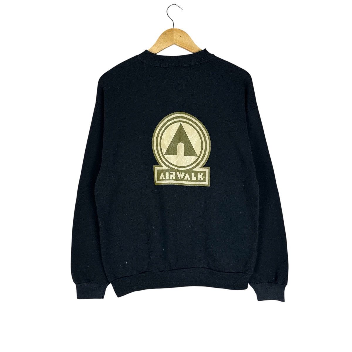 Airwalk VTG AIRWALK SKATEBOARD CREWNECK SWEATSHIRT Size US M / EU 48-50 / 2 - 1 Thumbnail