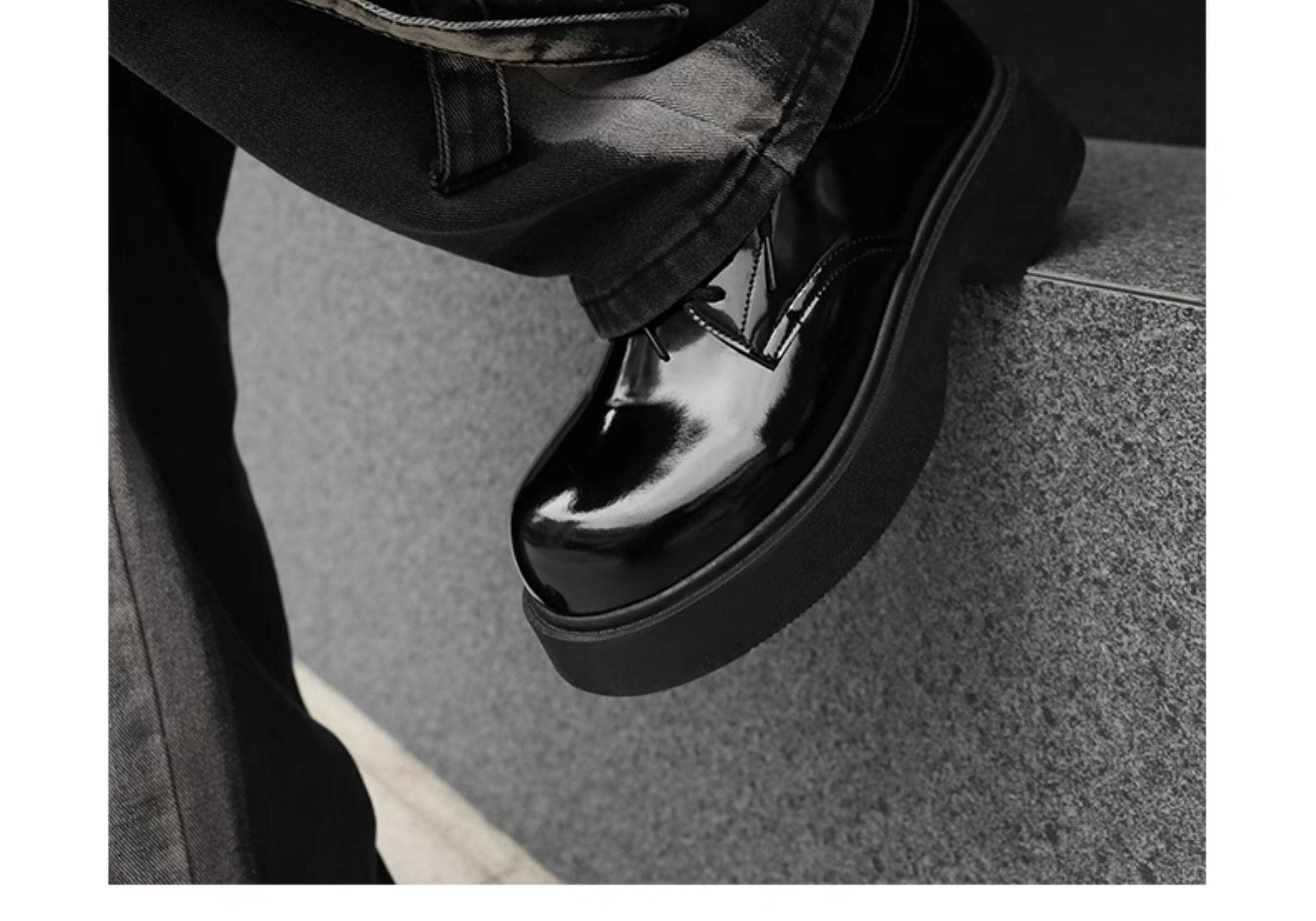 Japanese Brand Retro Casual Fashion Leather Shoes Size US 8.5 / EU 41-42 - 3 Thumbnail