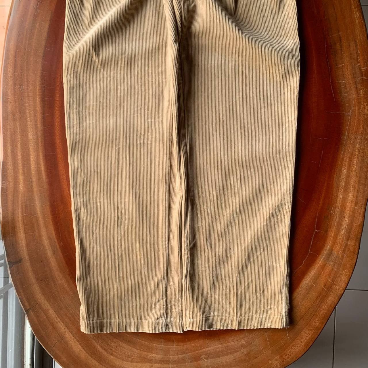 MCM 💥BNWT💥 90’s MCM Legere Corduroy Big Logo Baggy Khaki Pants Size US 32 / EU 48 - 6 Thumbnail