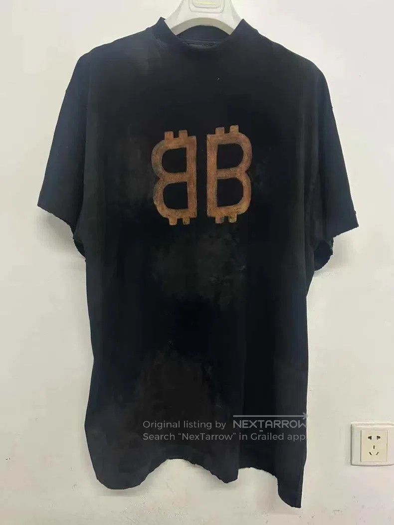 Balenciaga Balenciaga Bitcoin Short Sleeve T-Shirt Size US M / EU 48-50 / 2 - 1 Thumbnail