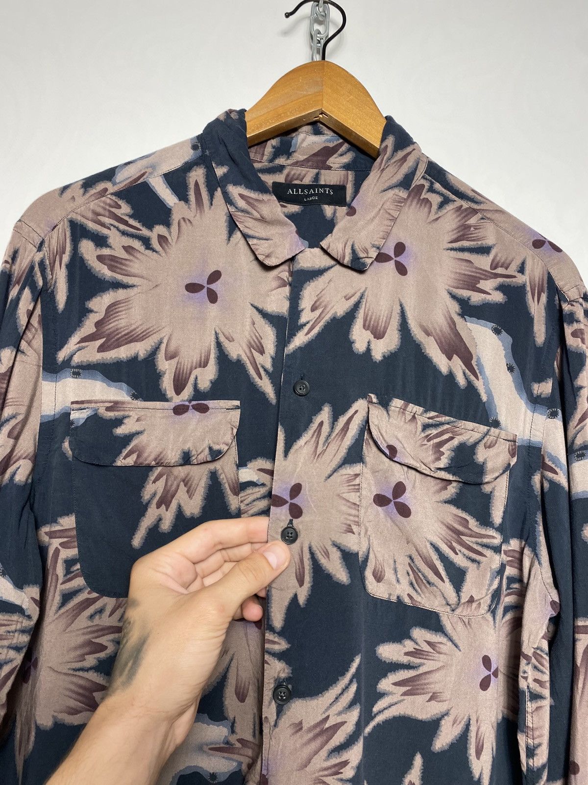 Allsaints Allsaints 100% Viscose Printed Shonto Ls Shirt Size US L / EU 52-54 / 3 - 7 Thumbnail