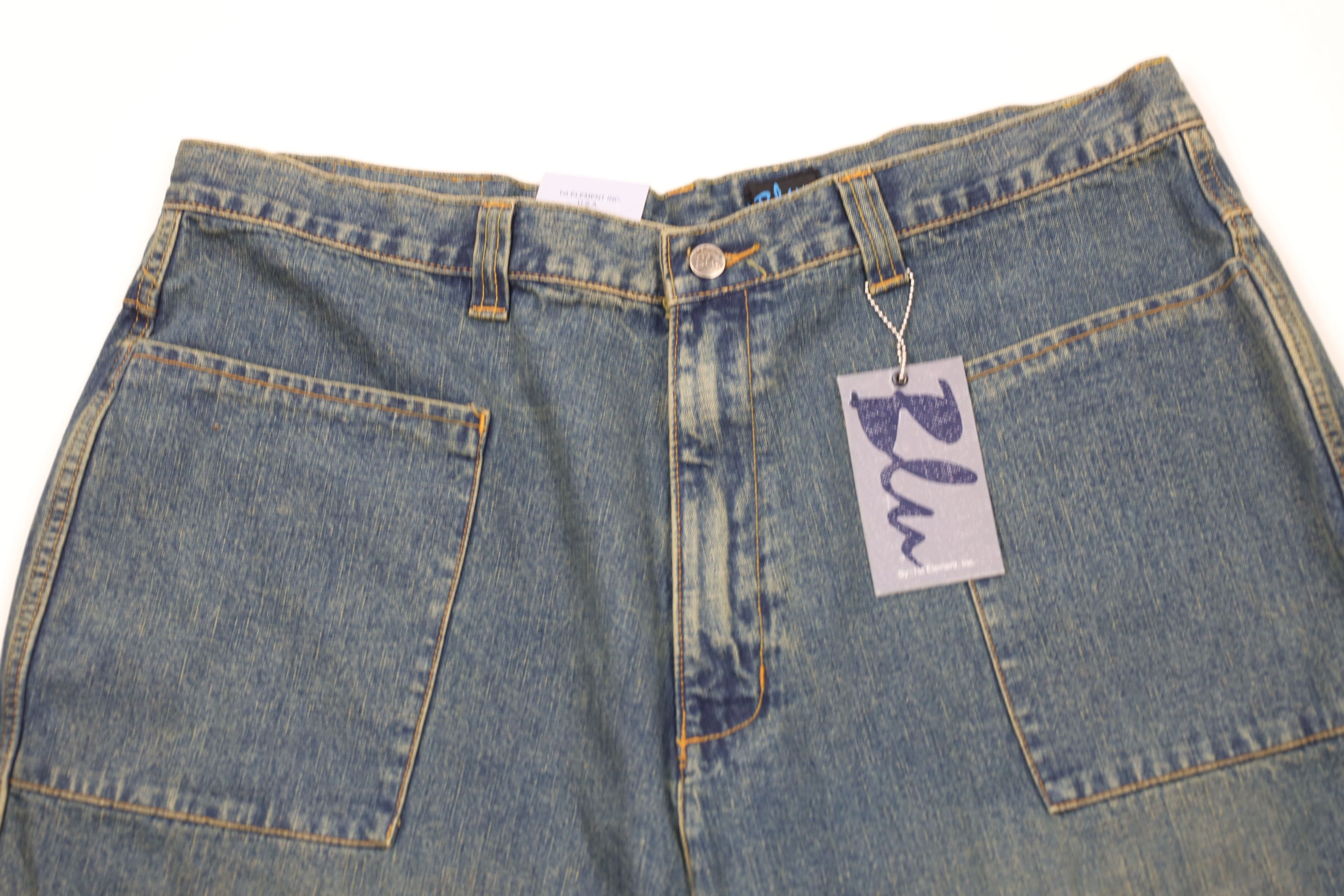 Vintage Deadstock Vintage 90s Y2K Streetwear Denim Jean Shorts Blue Size US 36 / EU 52 - 2 Thumbnail