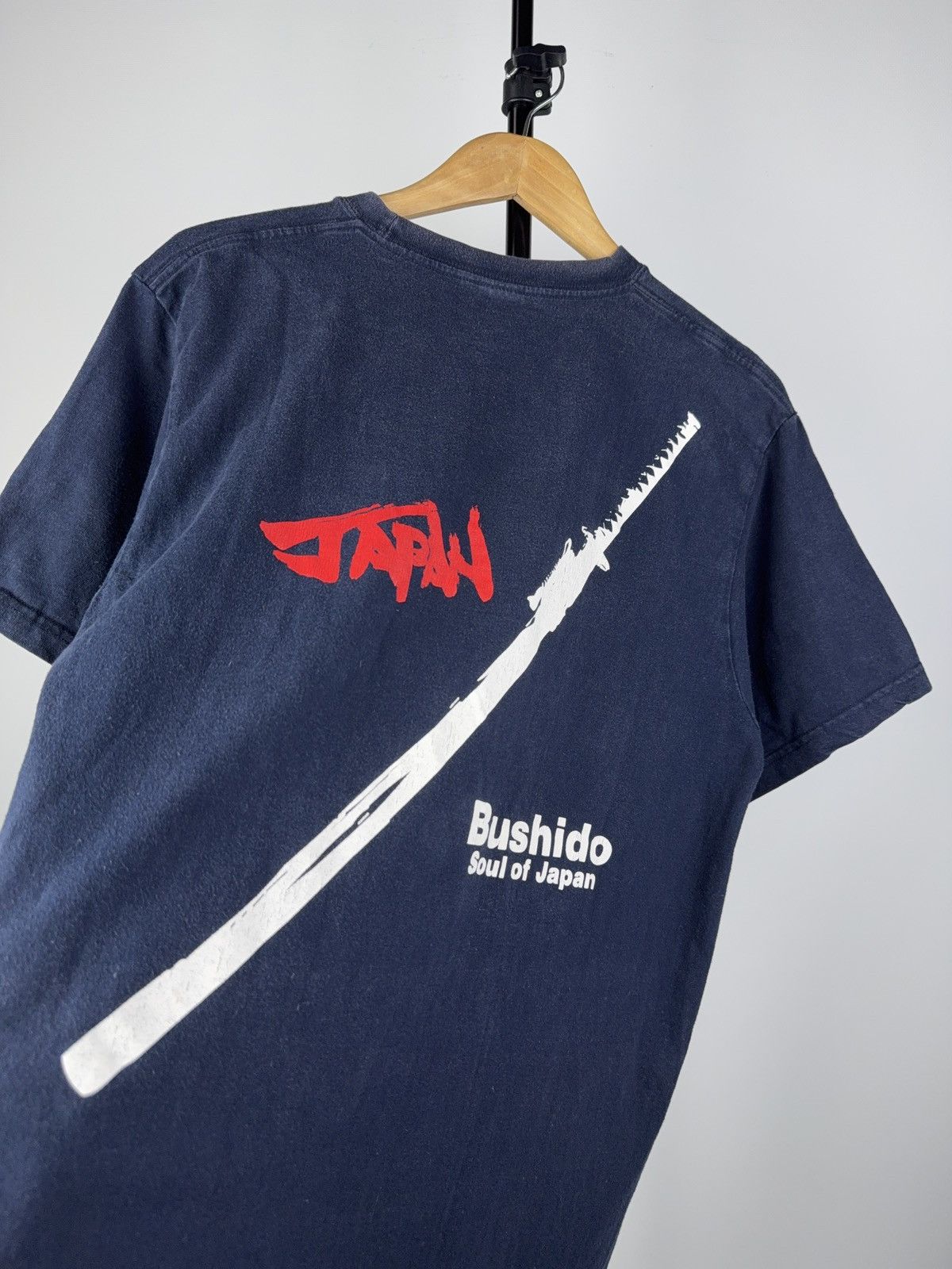 Japanese Brand × Vintage Bushido Japan Tee | Samurai Katana Soul of Japan Shirt Size US L / EU 52-54 / 3 - 8 Thumbnail