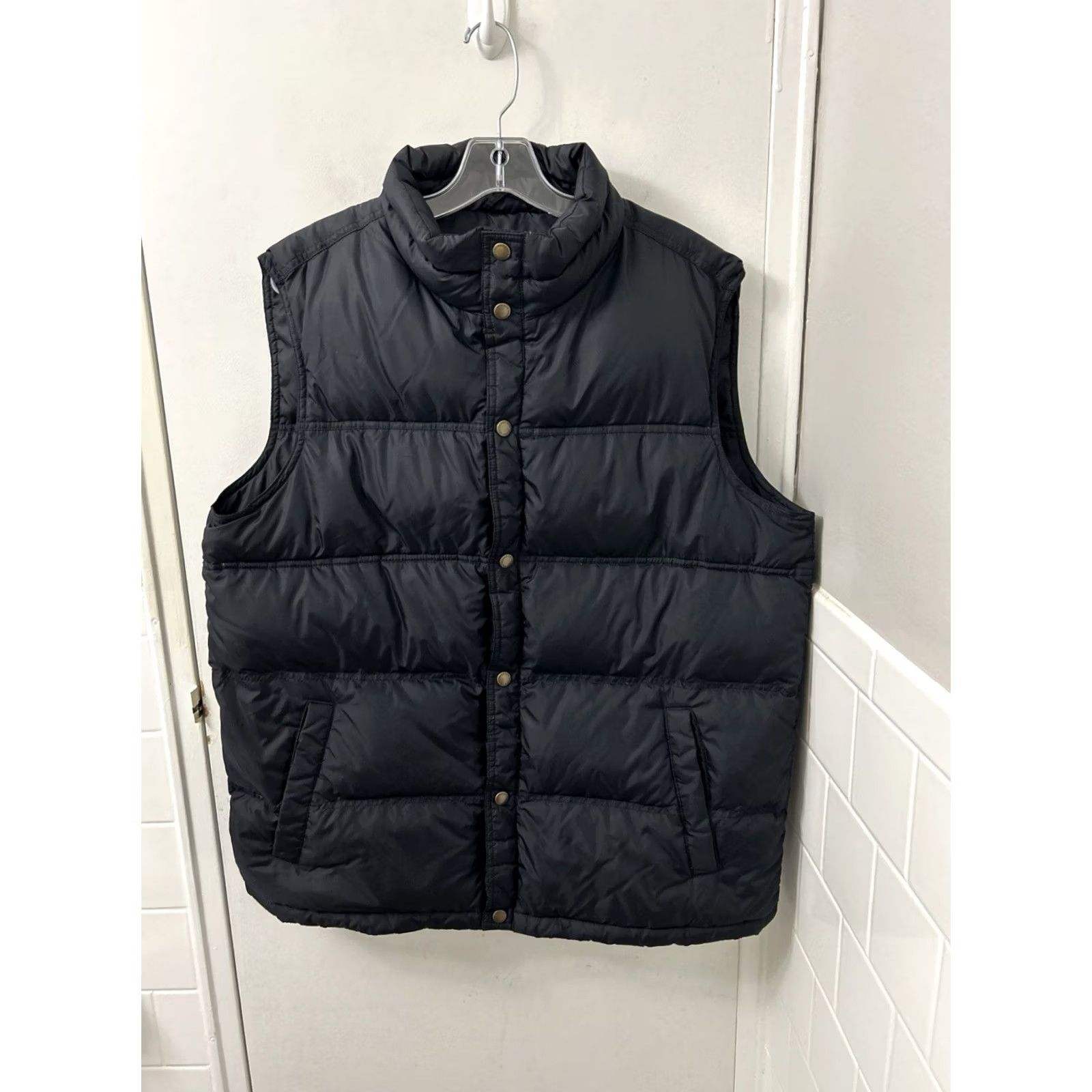 Lands' End VINTAGE Lands' End Down Puffer Vest Mens Large Black Snap Front Quilted Jacket Size US L / EU 52-54 / 3 - 2 Thumbnail