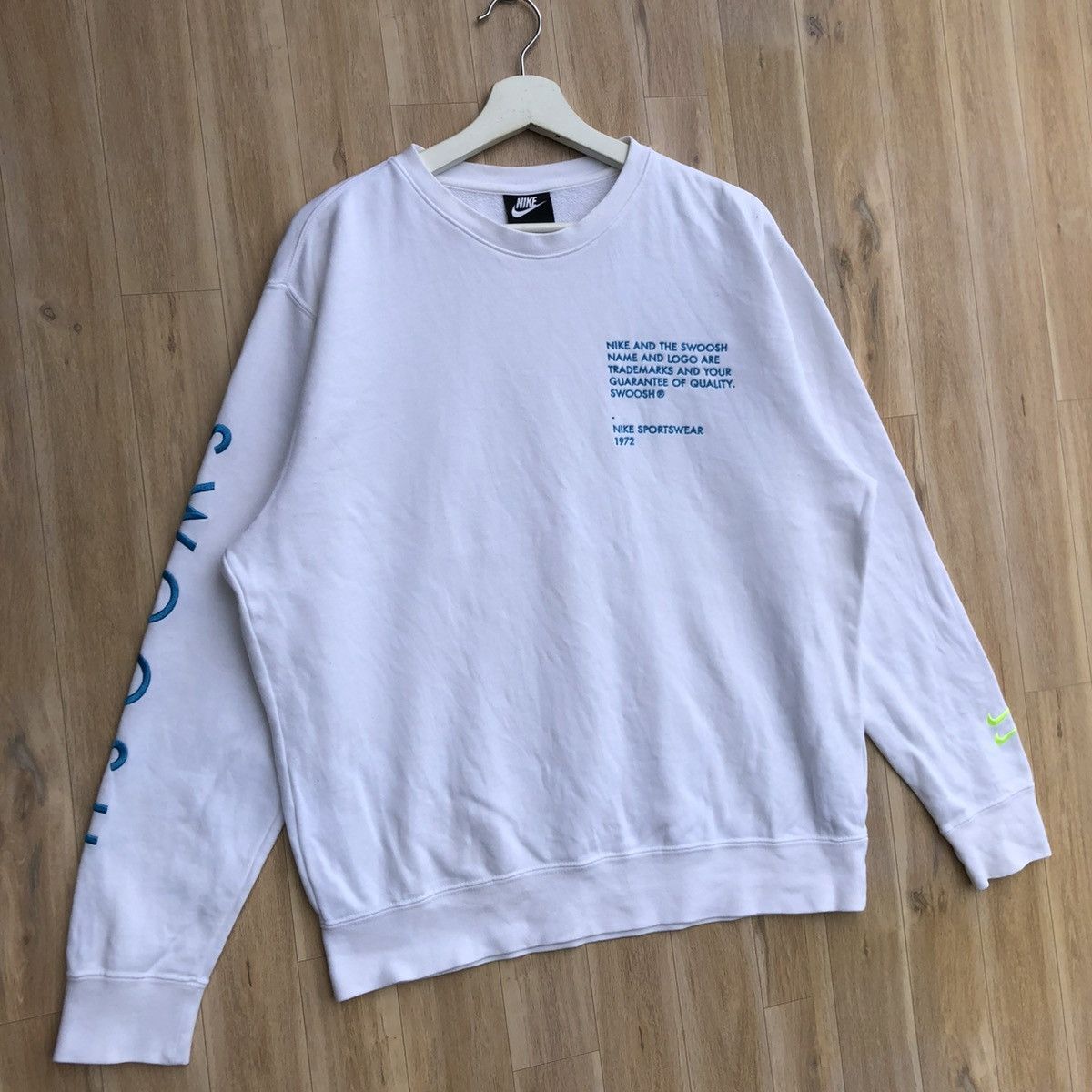 Nike Vintage Nike Swoosh Sportswear Pullover Sweatshirt Size US L / EU 52-54 / 3 - 2 Thumbnail