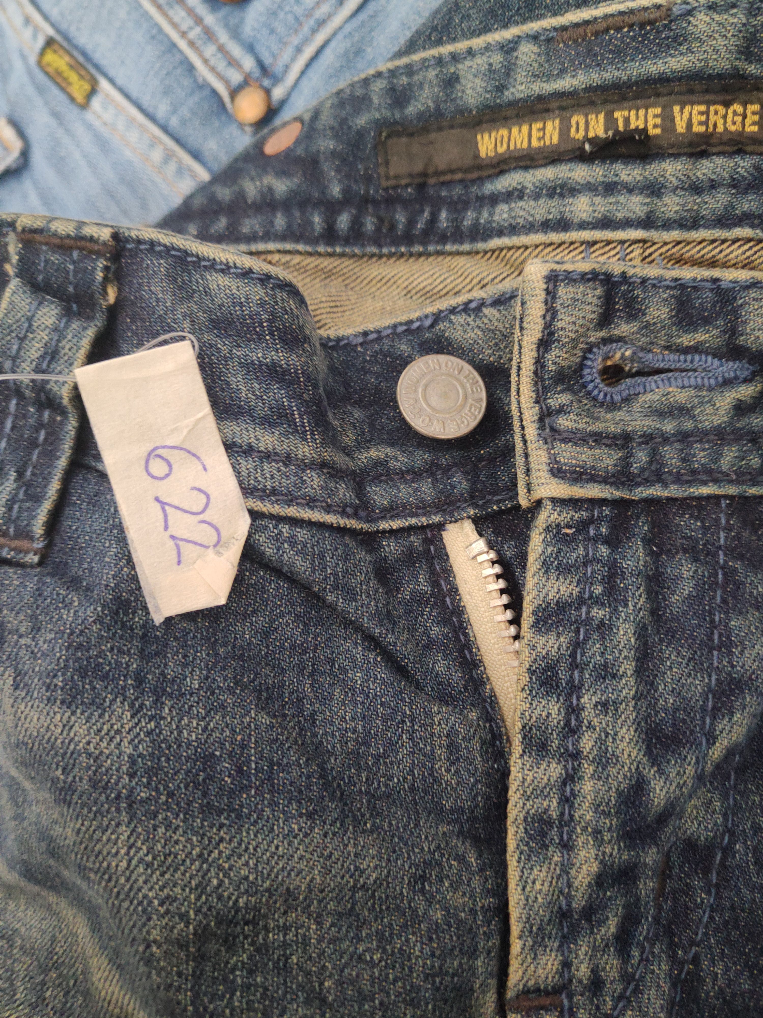 Japanese Brand DL Woman on The Verge Dark Blue Ripped denim Jeans #622 Size 28" / US 6 / IT 42 - 16 Thumbnail