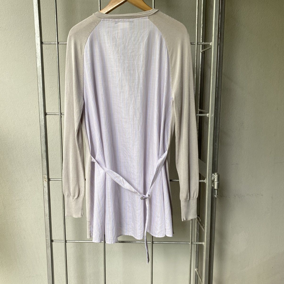 Japanese Brand 😊Beige V-Neck Button-Up Cardigan with Pockets Size M / US 6-8 / IT 42-44 - 12 Thumbnail