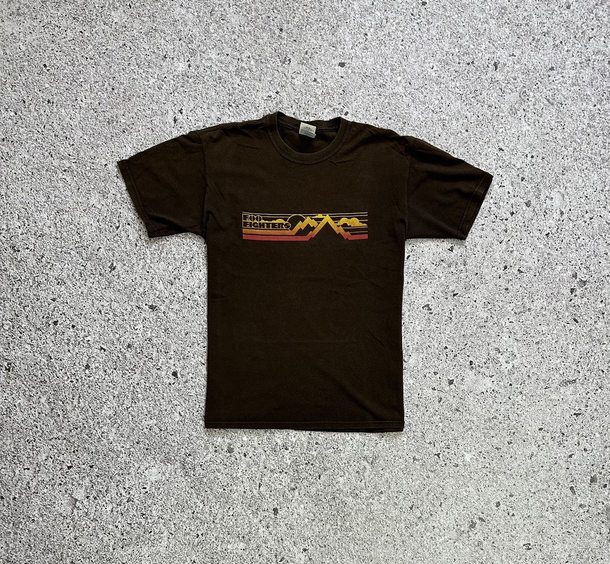 Band Tees × Vintage Vintage Rock Band Foo Fighters 00s T-shirt Size US M / EU 48-50 / 2 - 1 Thumbnail