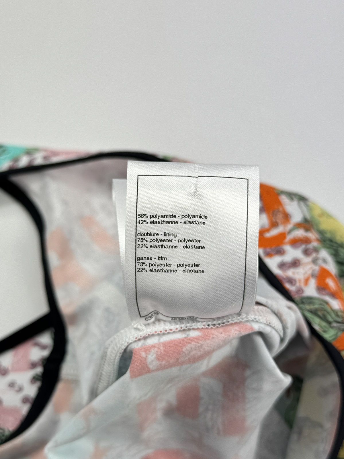 Chanel CHANEL COCO BEACH SWIMSUIT FR34 Size ONE SIZE - 8 Thumbnail