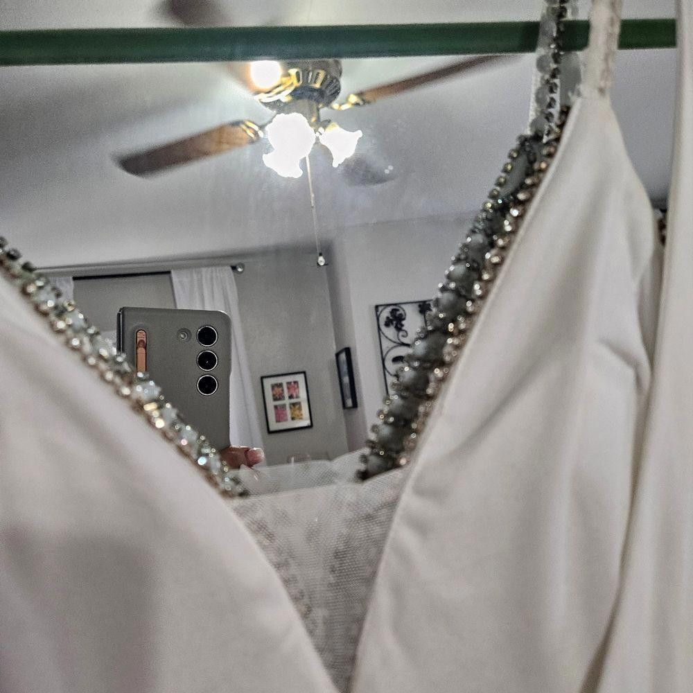 Designer Speechless gown with pearl and rhinestones bodice Size M / US 6-8 / IT 42-44 - 6 Thumbnail