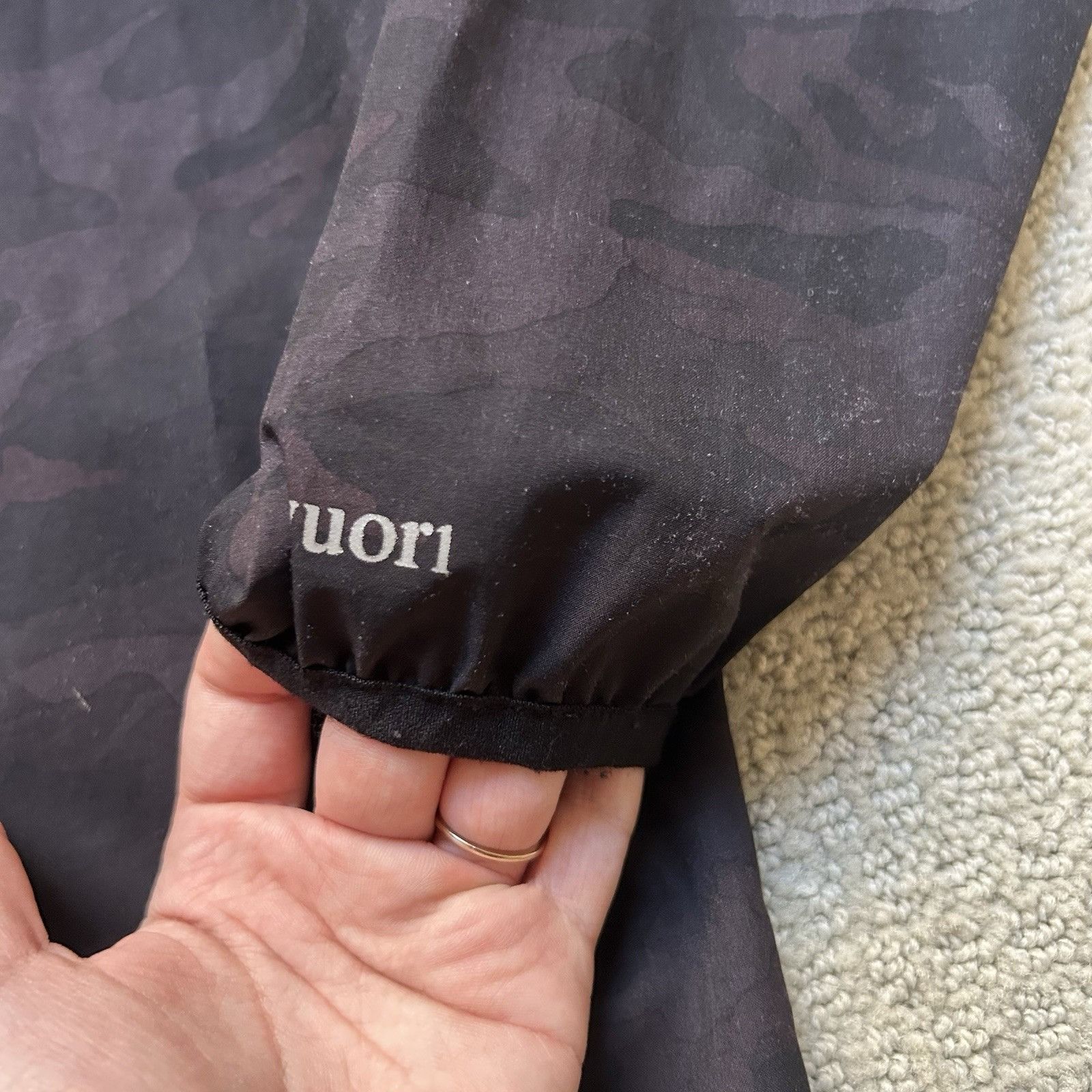 Vuori Vuori Outdoor Trainer Shell Women’s Medium Black Camo Full Z Size M / US 6-8 / IT 42-44 - 14 Thumbnail