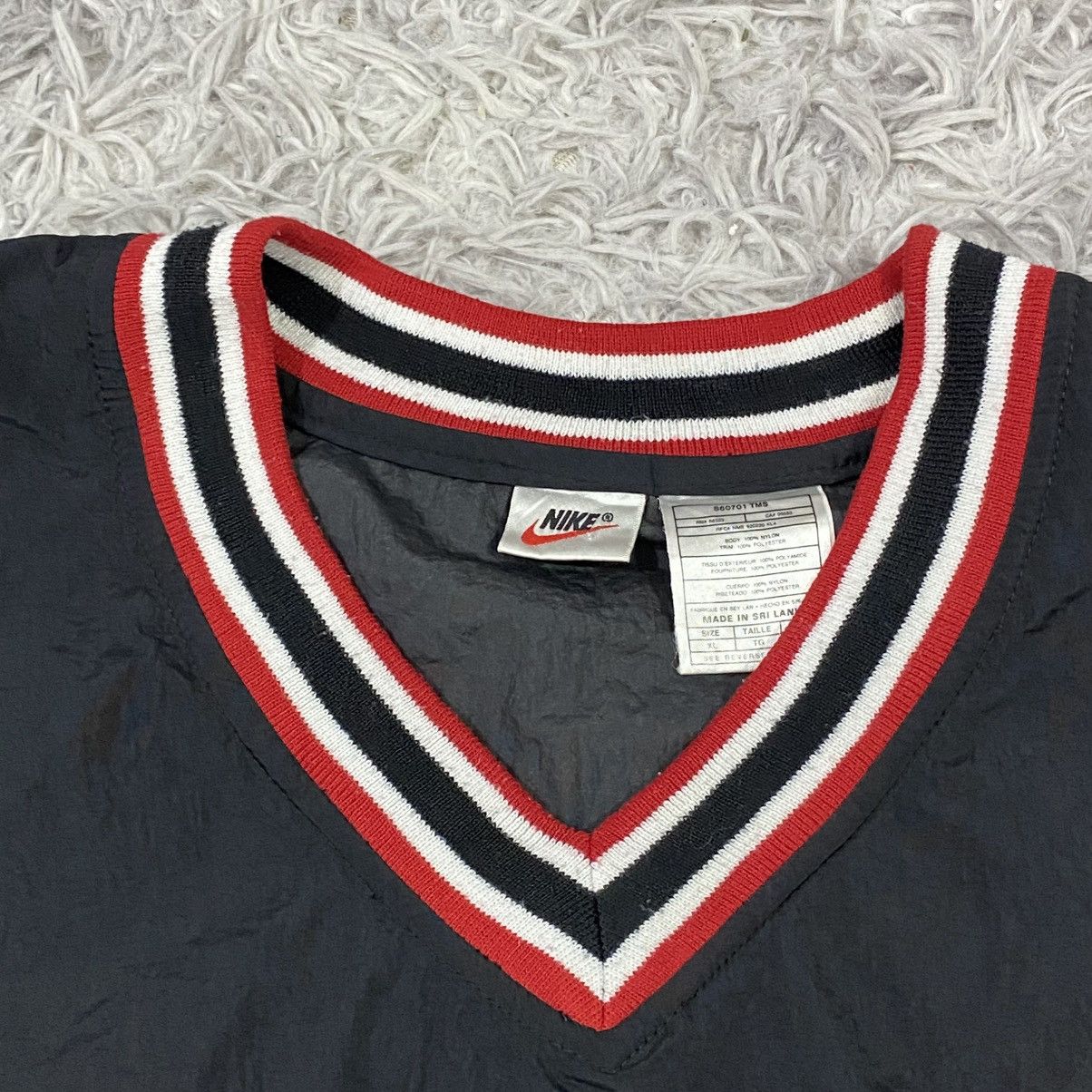 Nike Vintage light jacket nike v neck pullover Size US XL / EU 56 / 4 - 6 Thumbnail