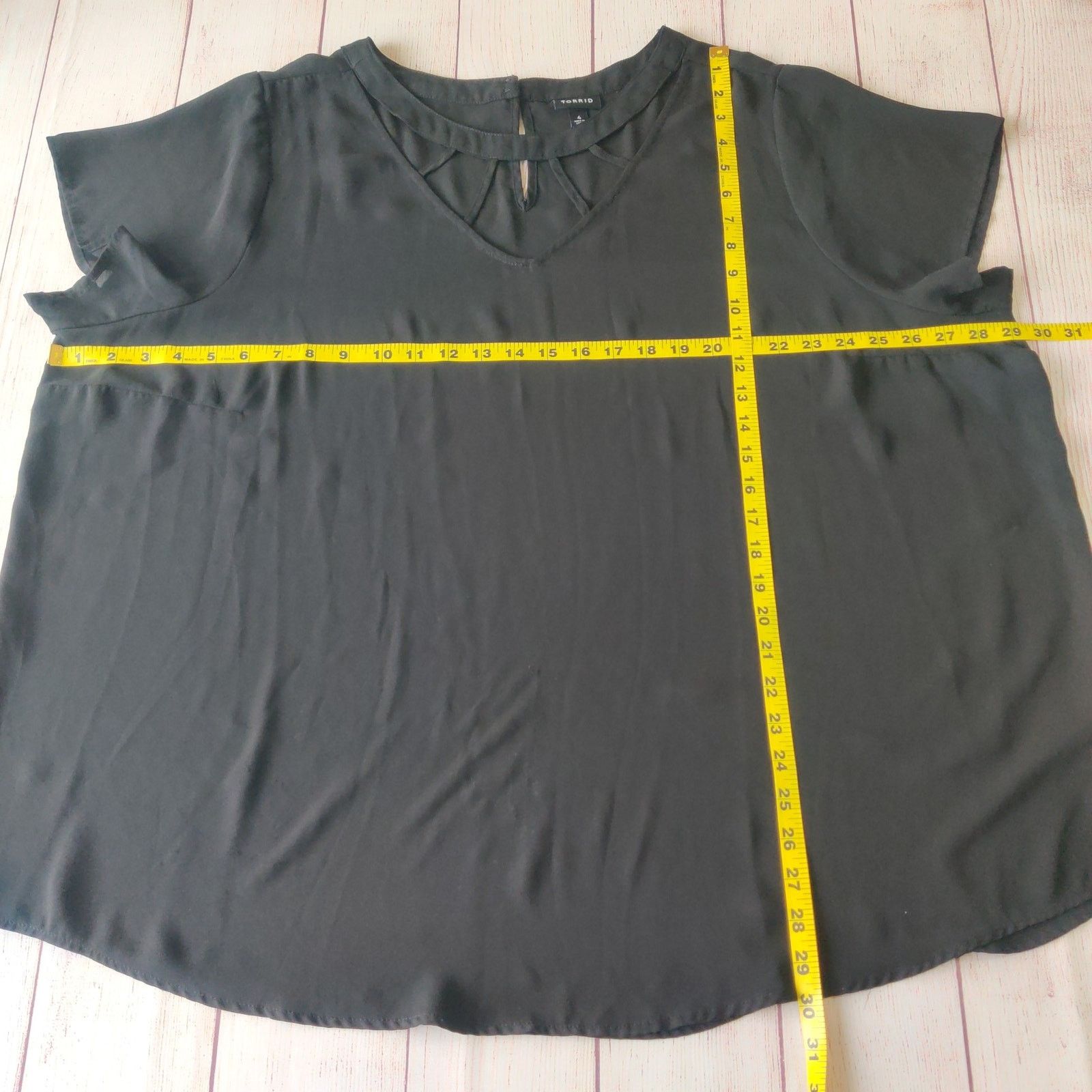 Torrid Torrid Georgette Cage Front Top sz 4 Size 4XL / US 24-26 - 5 Thumbnail