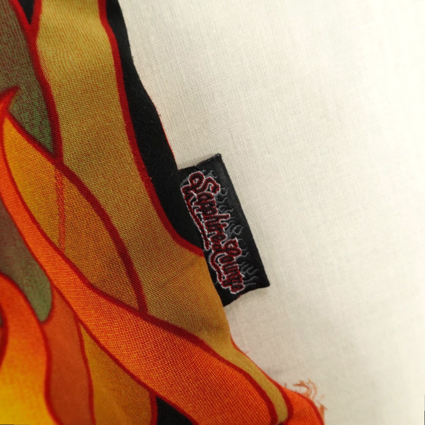 Vintage VINTAGE Sapphire Lounge Shirt Men M Orange Black Fire Flame Button Up Y2K Shirt Casual Mens 90s Decade Fire Theme Size US M / EU 48-50 / 2 - 7 Thumbnail