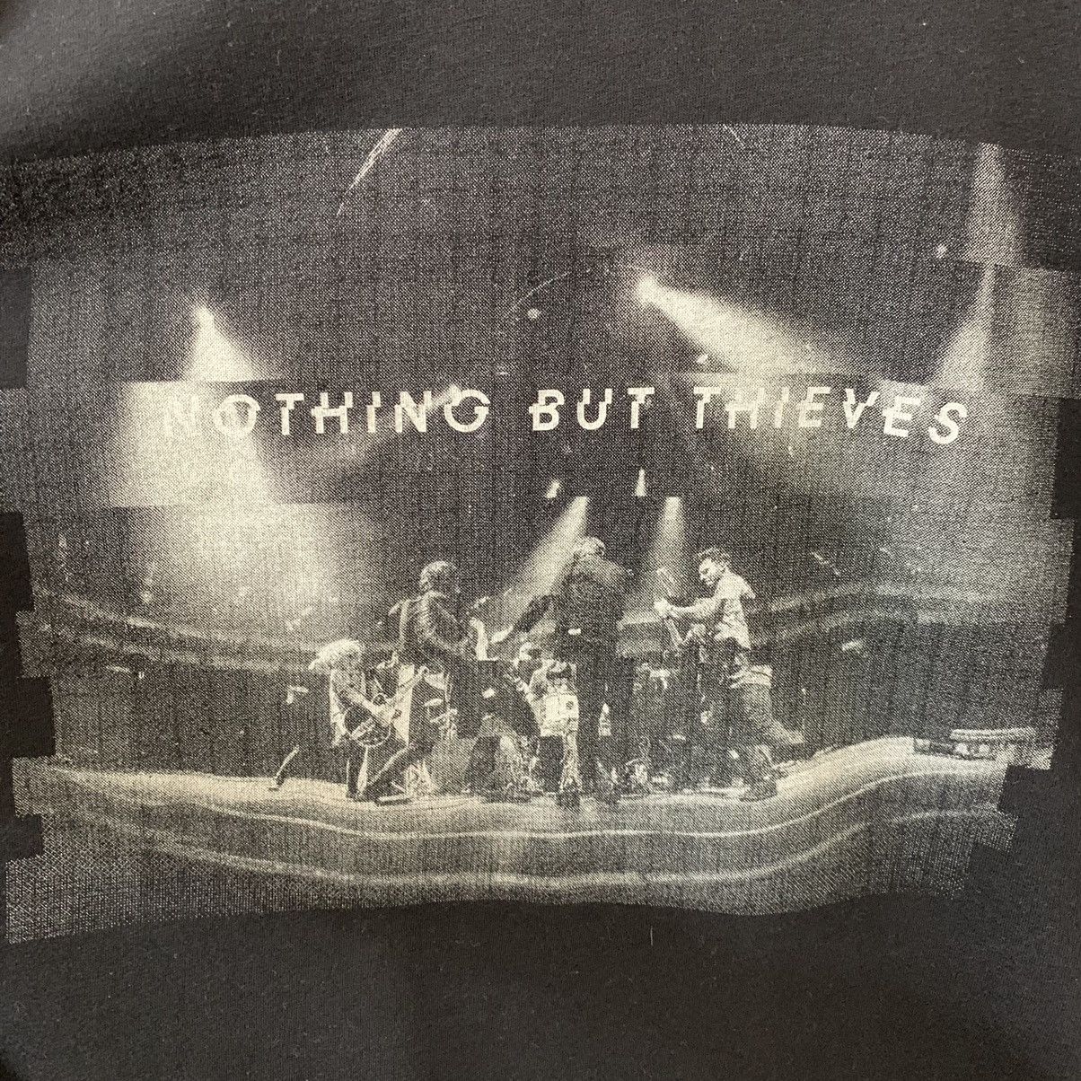 Band Tees NOTHING BUT THIEVES BAND TEE Size US M / EU 48-50 / 2 - 3 Thumbnail