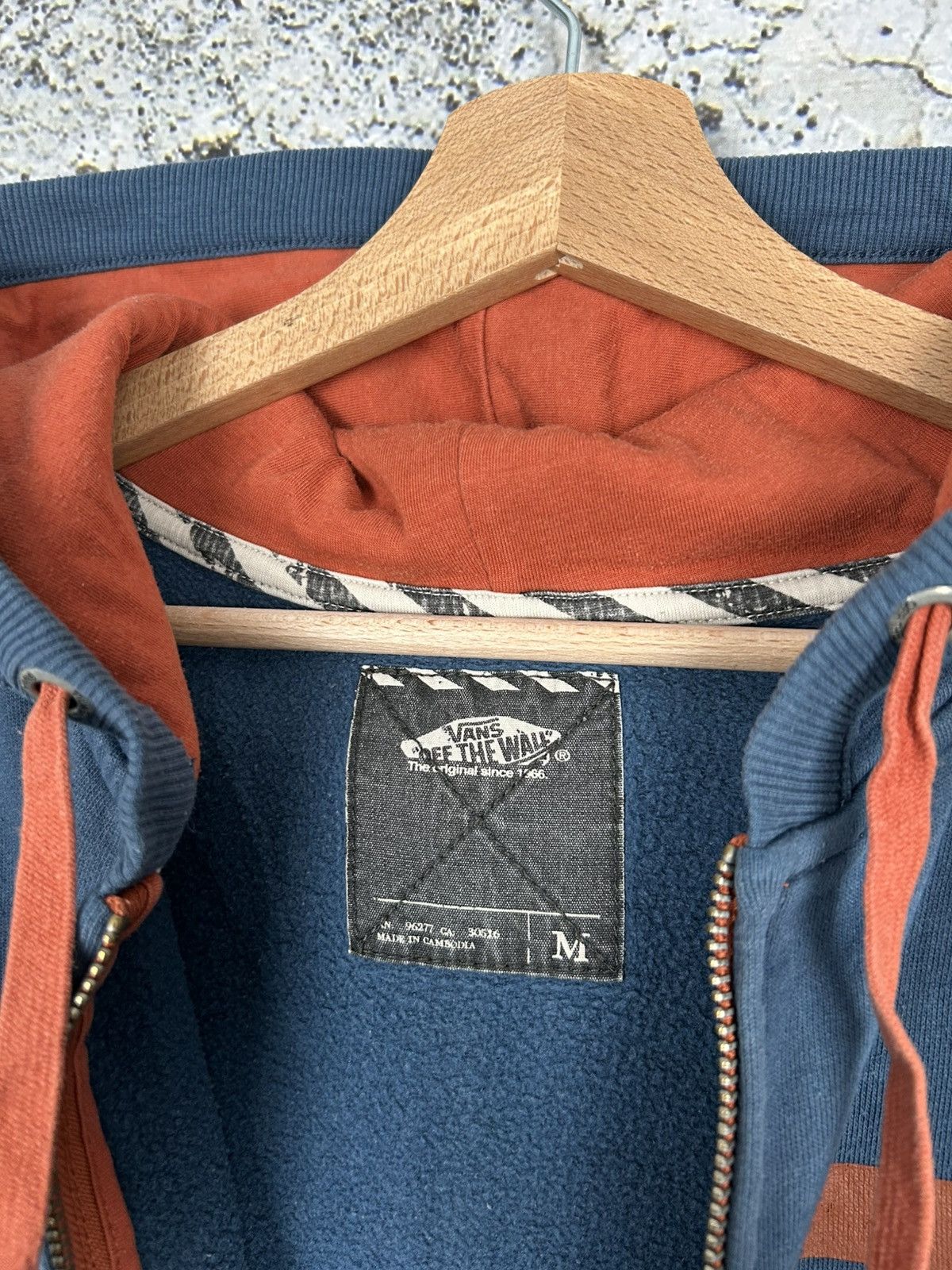 Vans Vans Zip Hoodie Skateboarding Sweatshirt Streetwear Vintage Size US M / EU 48-50 / 2 - 6 Thumbnail