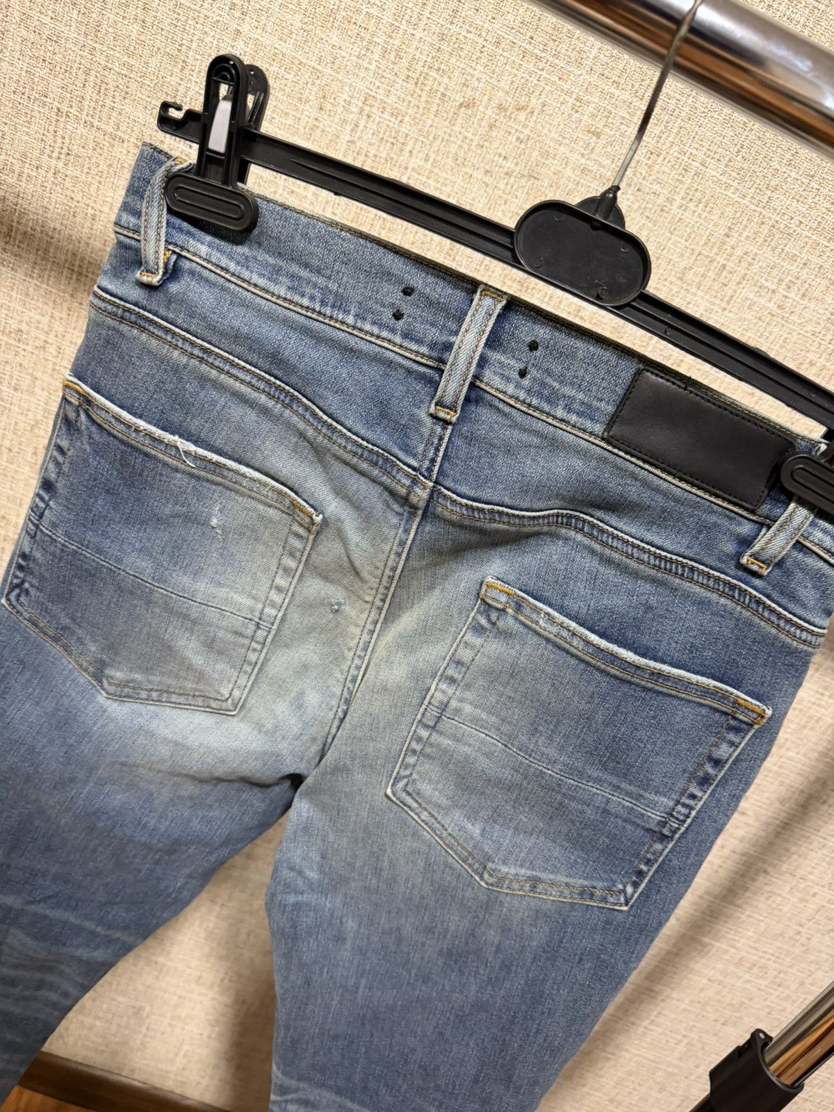 Amiri AMIRI DISTRESSED LIGHT BLUE SLIM JEANS Size US 30 / EU 46 - 7 Thumbnail