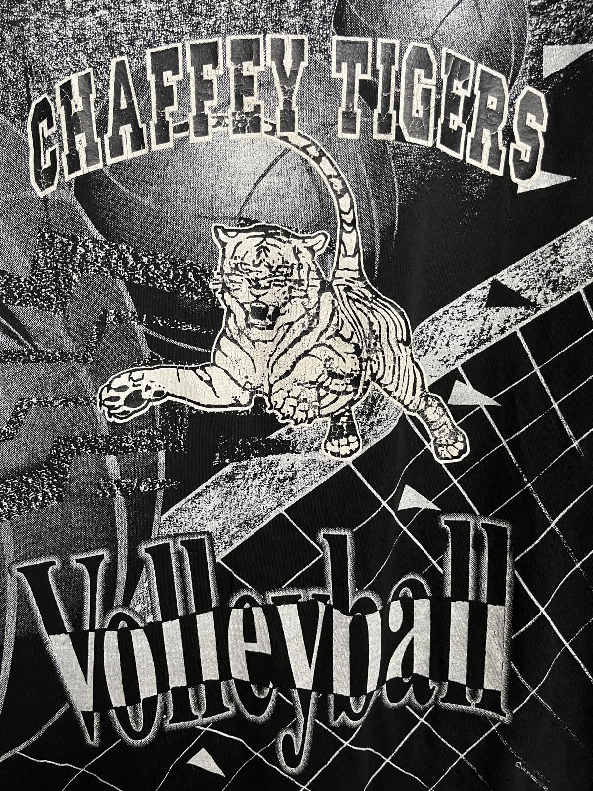 Fruit Of The Loom VTG Volleyball AOP T-shirt Chaffey Tigers High School Tee -L Size US L / EU 52-54 / 3 - 4 Thumbnail