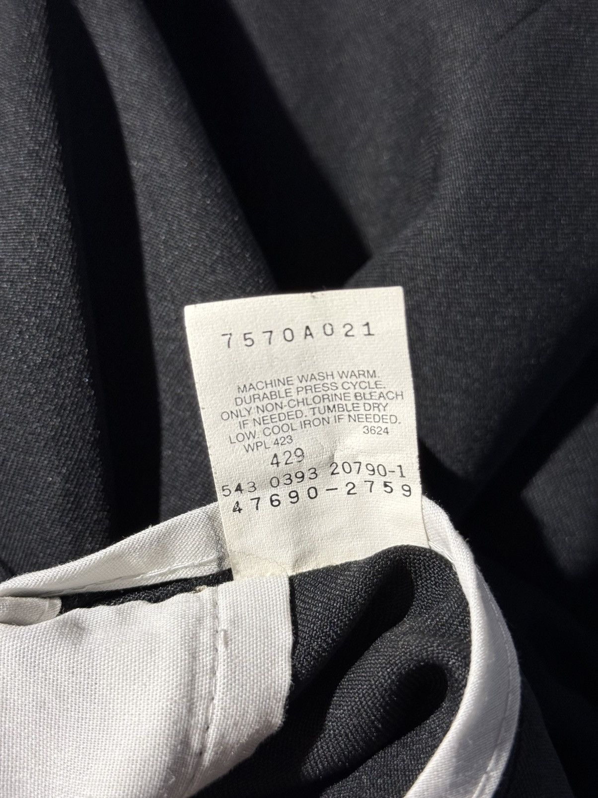 Levi's Vintage Clothing ***FINAL DROP***RARE 1970s LEVIS ACTION SLACKS WIDE PLEAT 38 Size US 38 / EU 54 - 14 Thumbnail