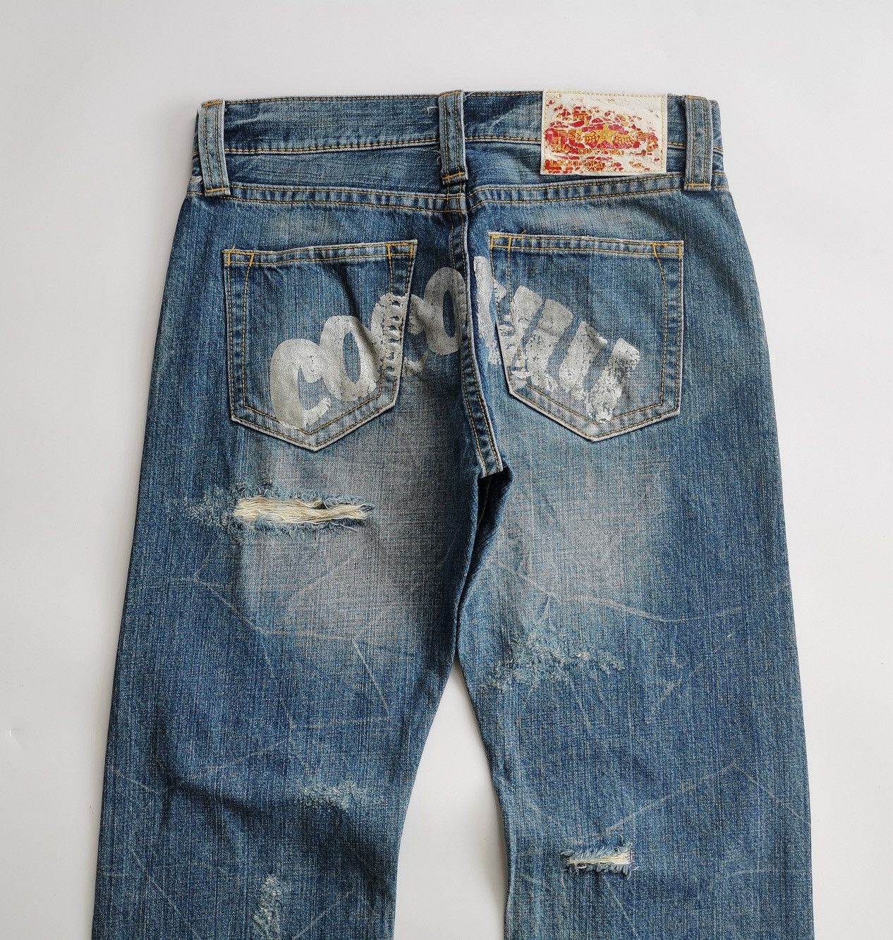 Japanese Brand CocoLulu Japan Prints Distressed Denim Jeans Size US 32 / EU 48 - 1 Thumbnail