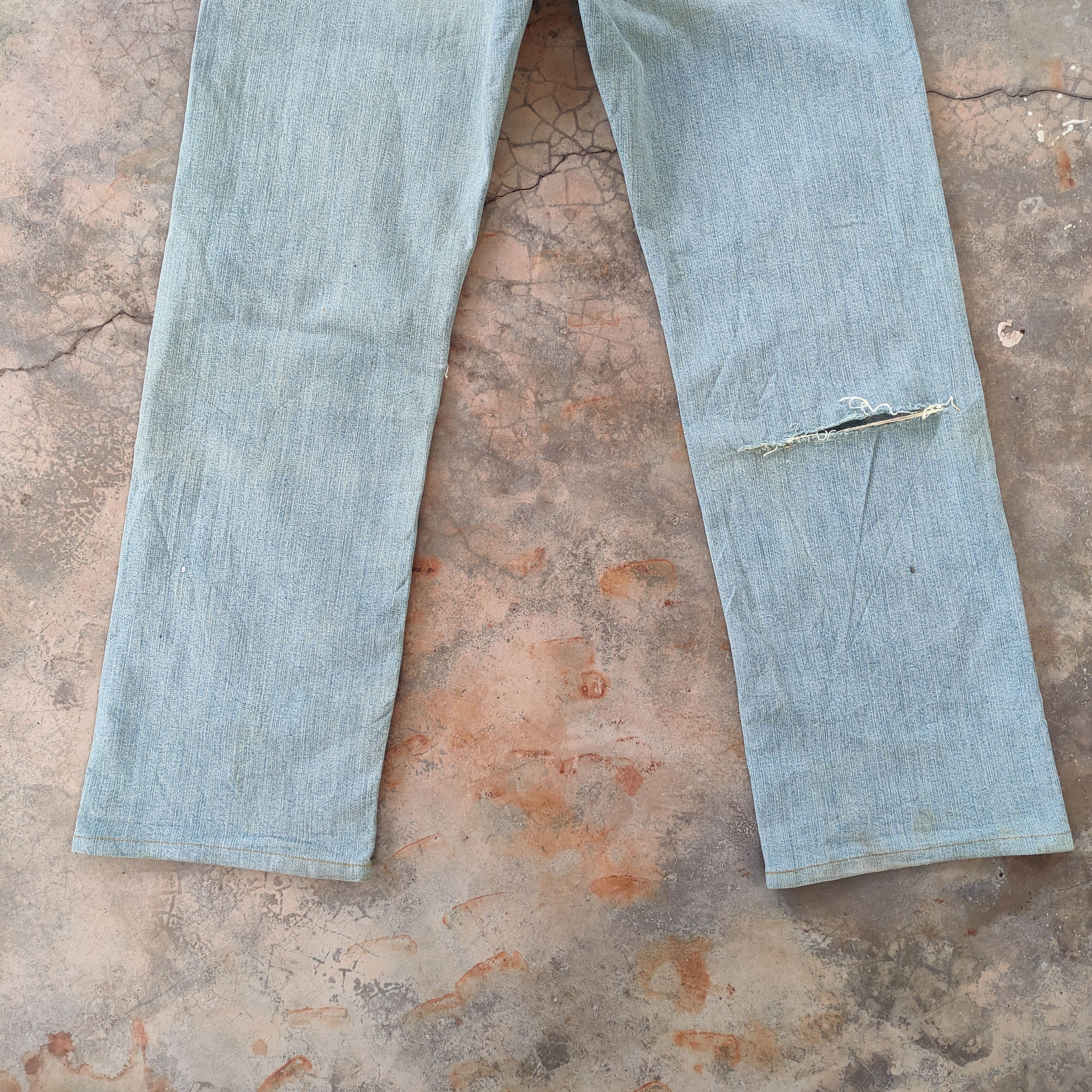 Japanese Brand × Jean × Vintage W30 VINTAGE JAPANESE FADED RIPPED DISTRESSED JEANS PANTS Size US 30 / EU 46 - 11 Thumbnail