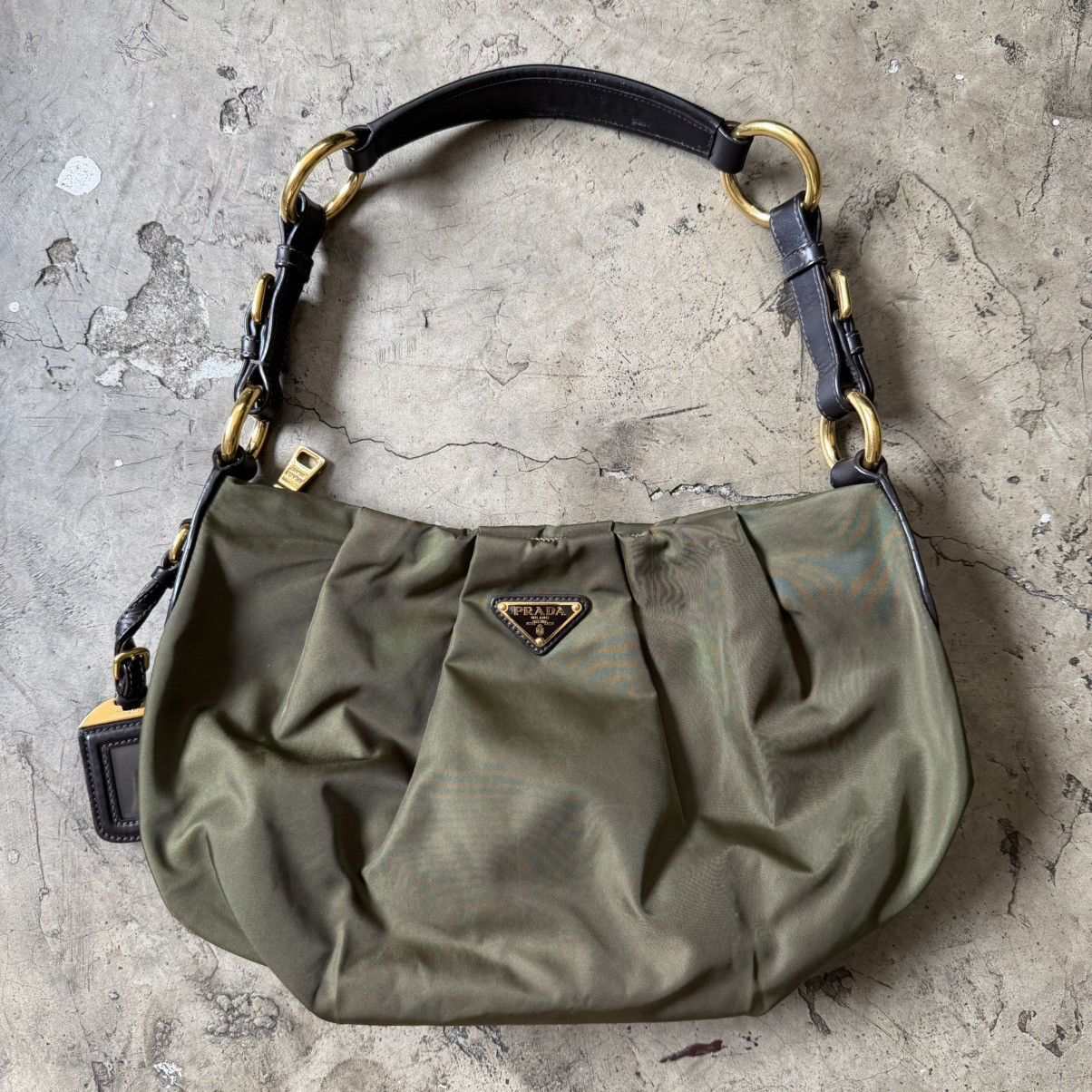 Prada Prada - Tessuto Nylon Vitello Daino Hobo Bag Olive Green Size ONE SIZE - 1 Thumbnail