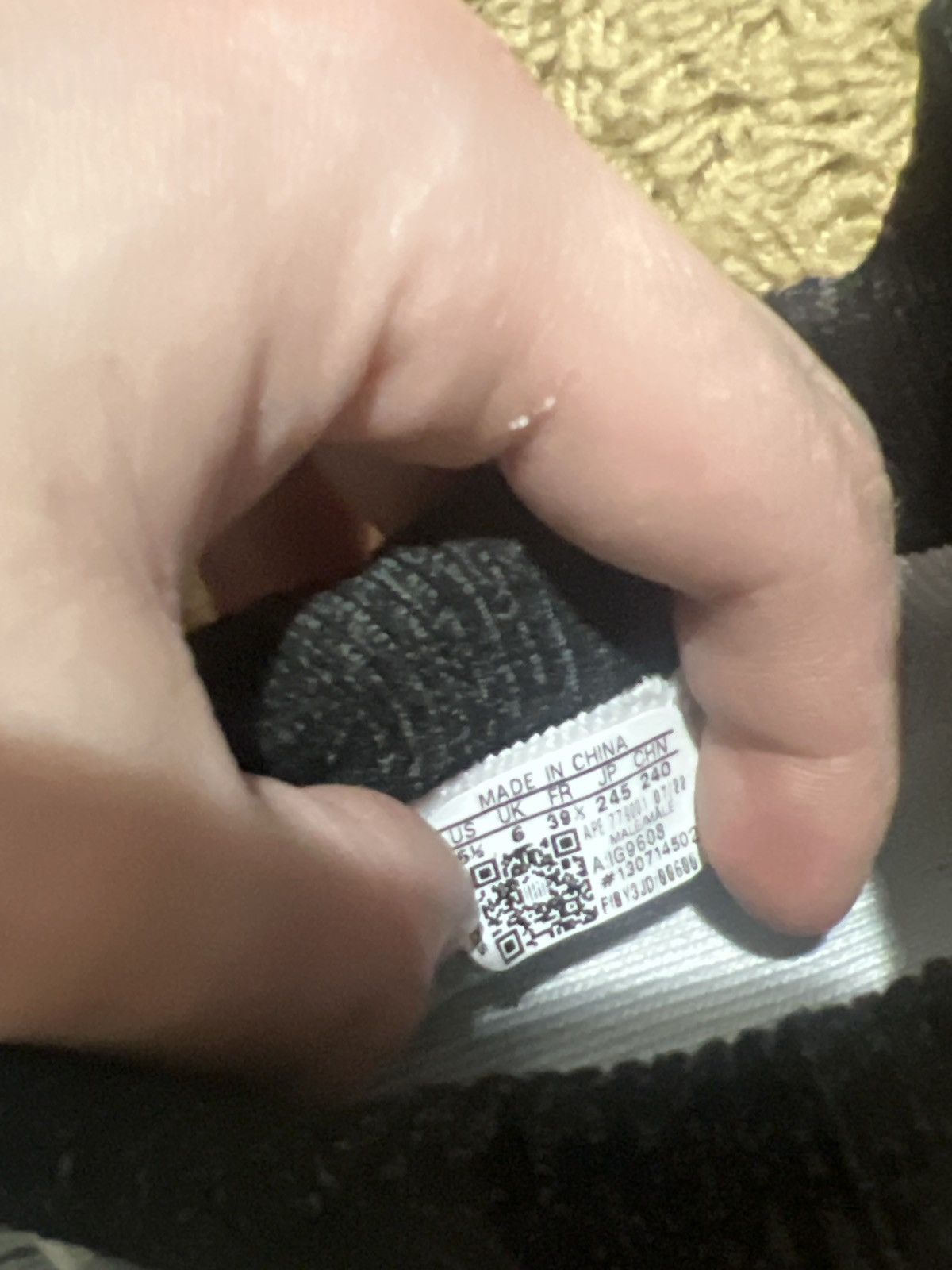 Adidas Yeezy 350V2 CMPCT Size US 6.5 / EU 39-40 - 8 Thumbnail