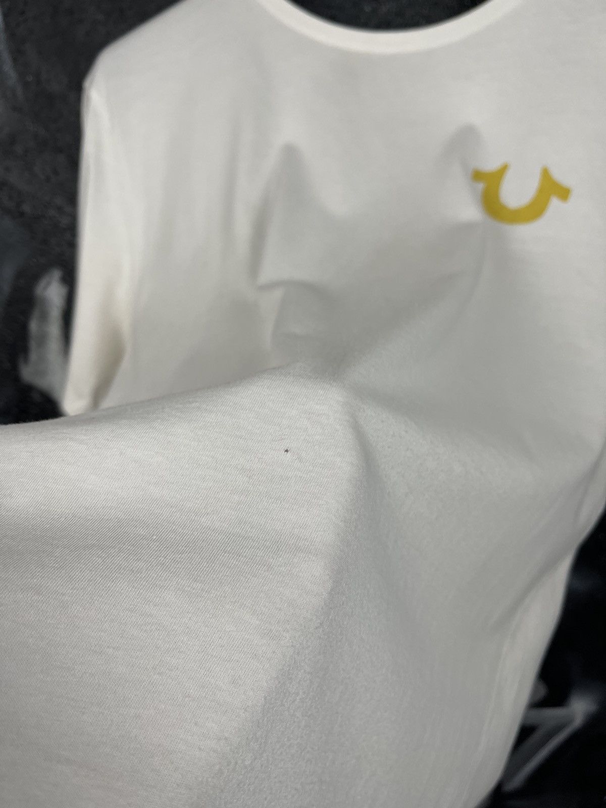 True Religion True Religion Y2K Back Logo White T-Shirt Mens Size Large Size US L / EU 52-54 / 3 - 9 Thumbnail