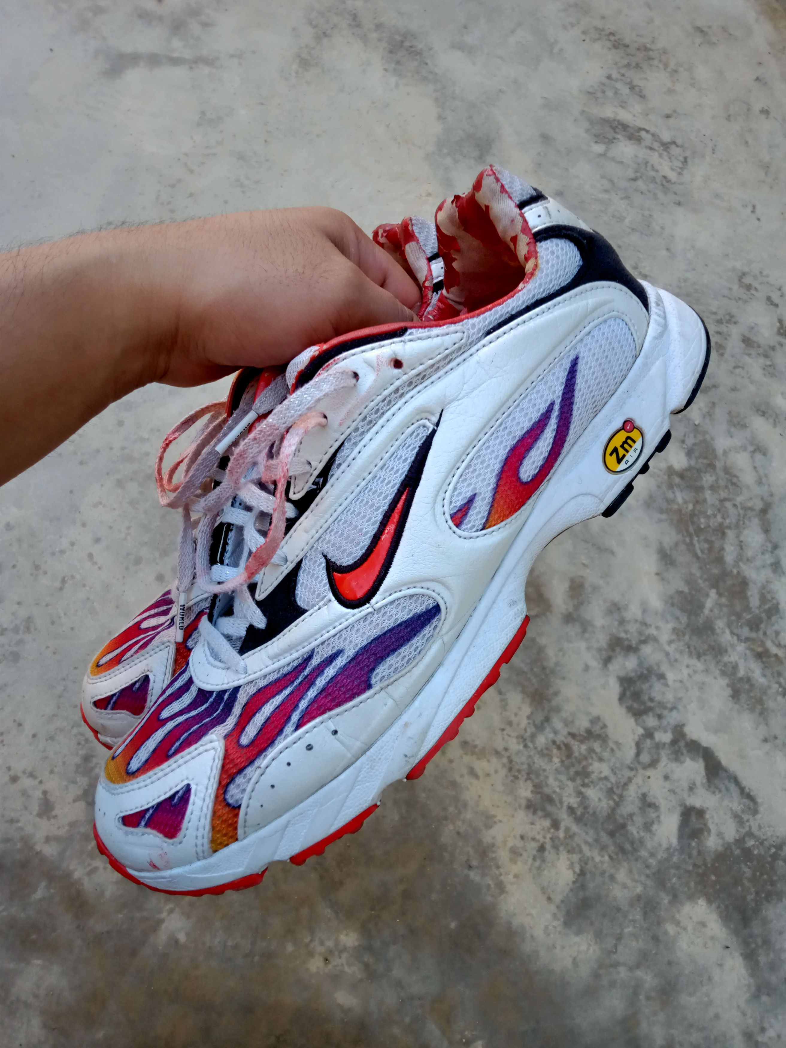 シューズ(男性用) Supreme NIKE AIR ZOOM COURTPOSITE SP SUPREME NIKE AIR ZOOM COURTPOSITE SP ・2023 F/W week 9、国内