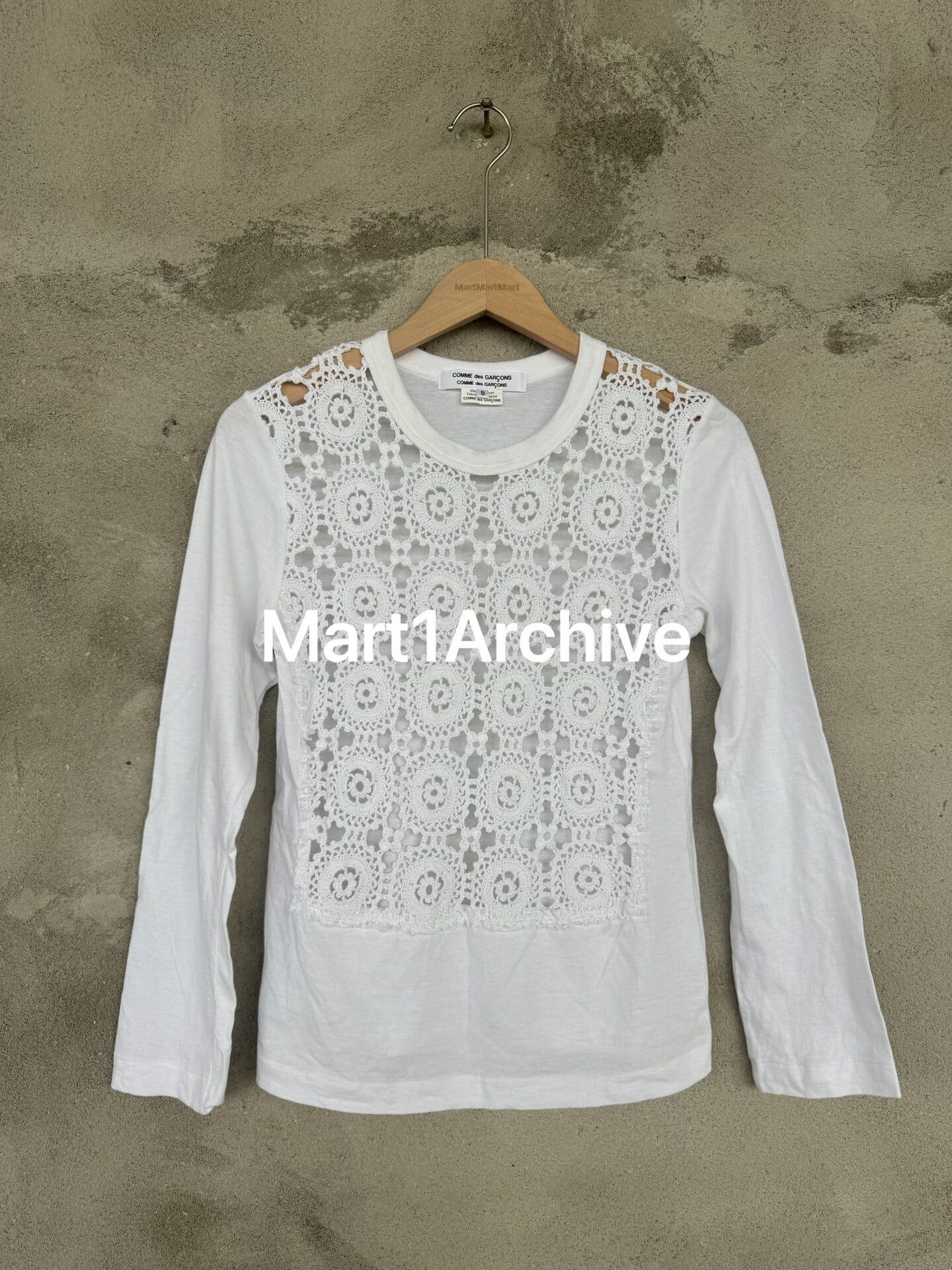 Comme des Garcons Comme des Garçons 2017 Lace Long Sleeve Size S / US 4 / IT 40 - 1 Thumbnail