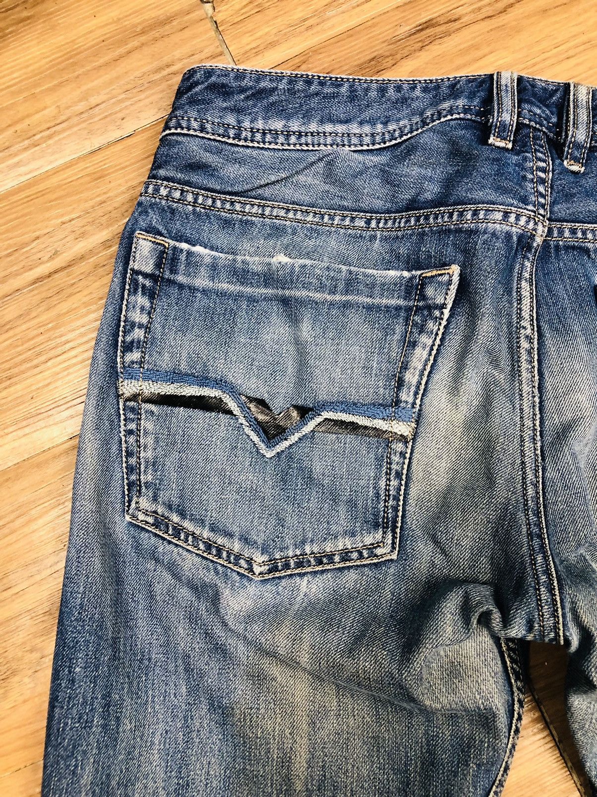 Diesel Diesel Industry Distress Jeans (33) Size US 31 - 19 Thumbnail