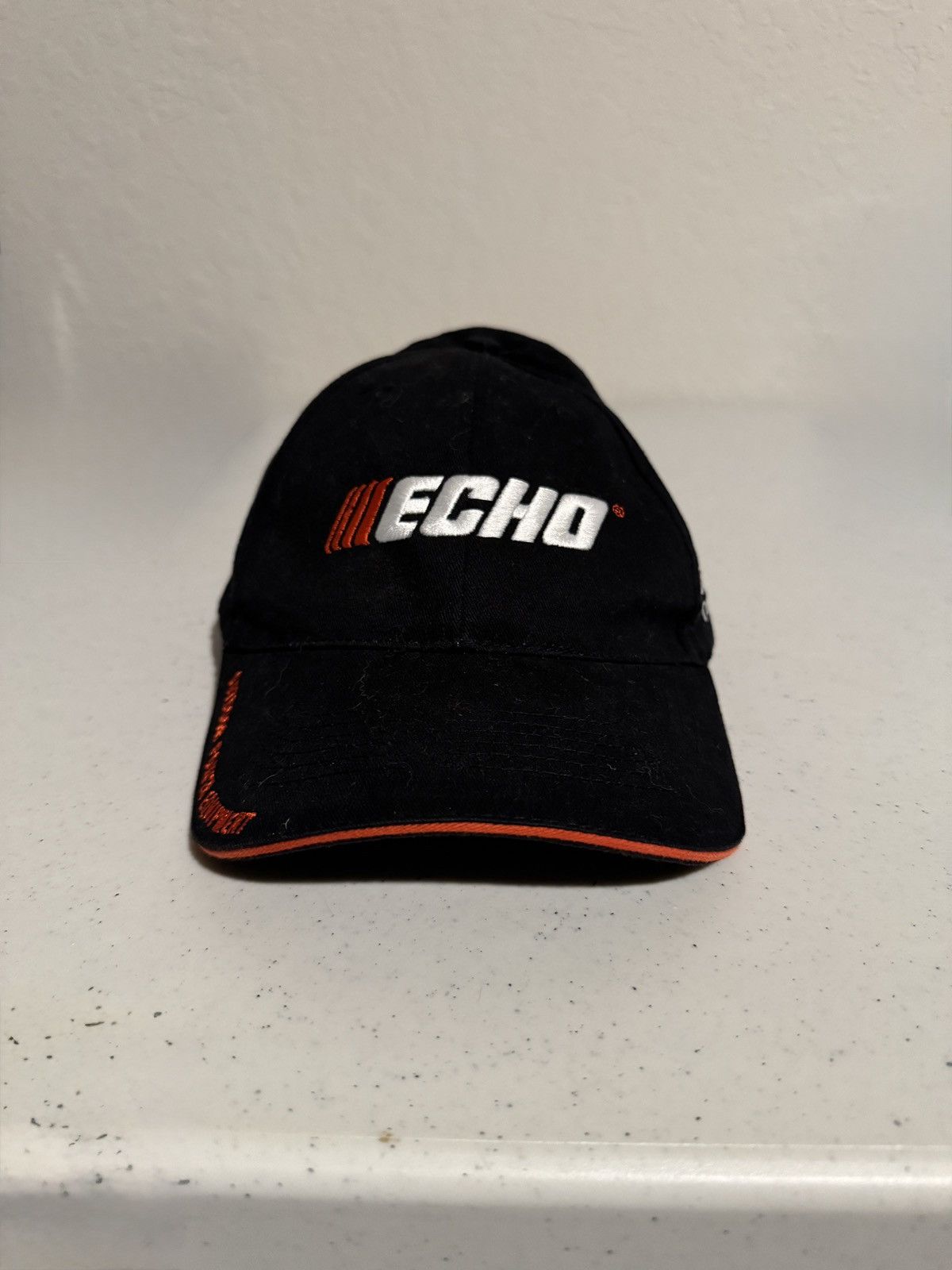 Other Black and red adjustable Echo hat Size ONE SIZE - 1 Thumbnail