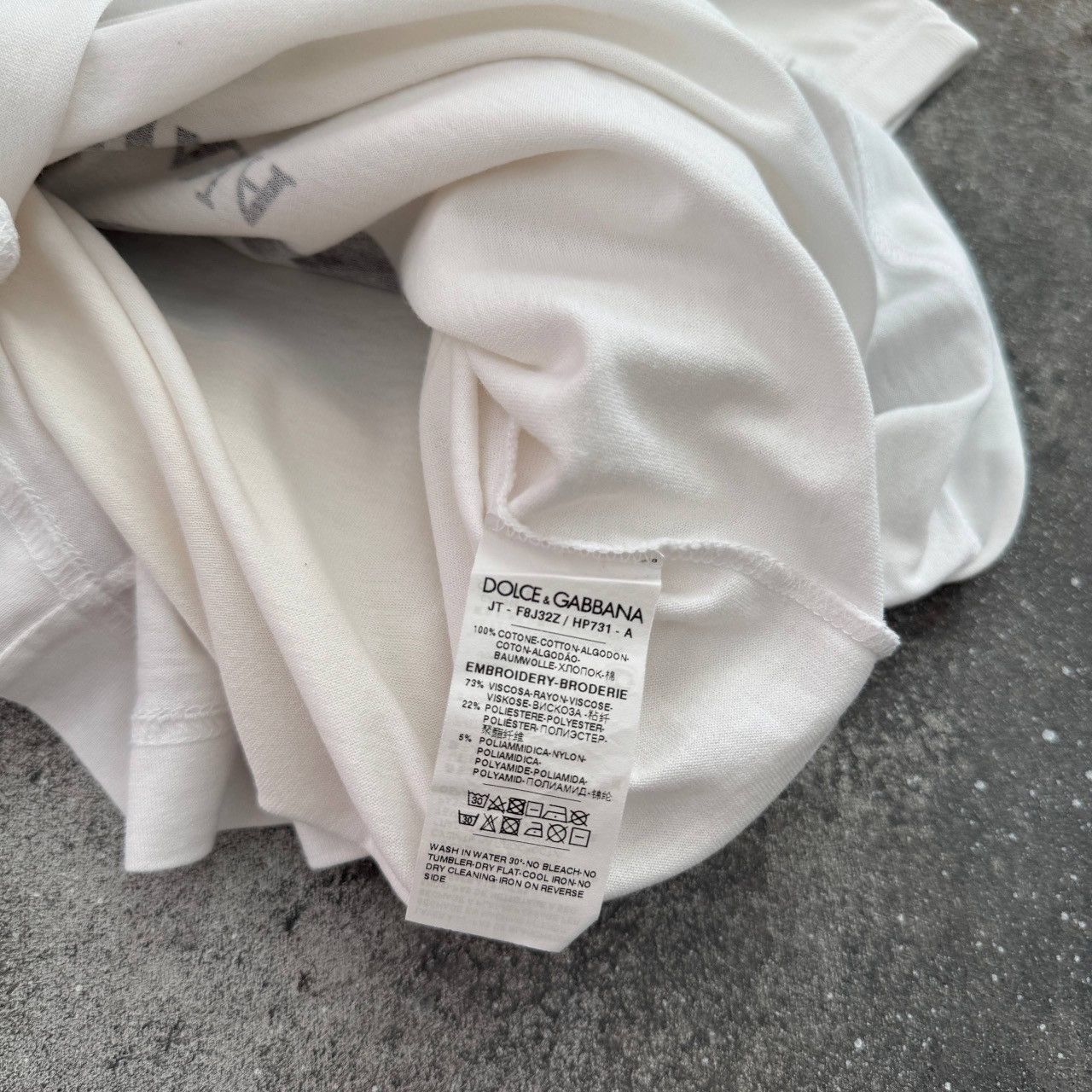 Dolce & Gabbana Dolce & Gabbana Vintage Big Logo T-Shirt Size M / US 6-8 / IT 42-44 - 9 Thumbnail