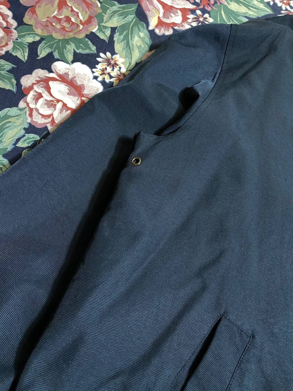 Armani × Armani Exchange Vintagr Armani Exchange Zipper Light Jacket size L Size US L / EU 52-54 / 3 - 4 Thumbnail