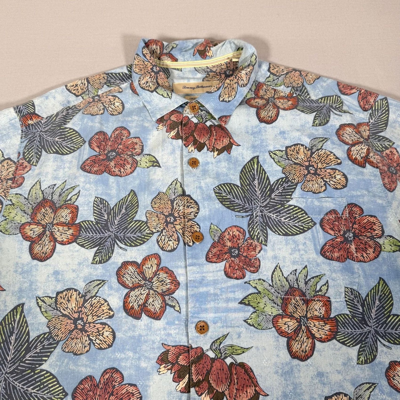 Tommy Bahama Tommy Bahama Shirt Mens XL Blue Floral Hawaiian Silk Button Up Beach Aloha Size US XL / EU 56 / 4 - 2 Thumbnail