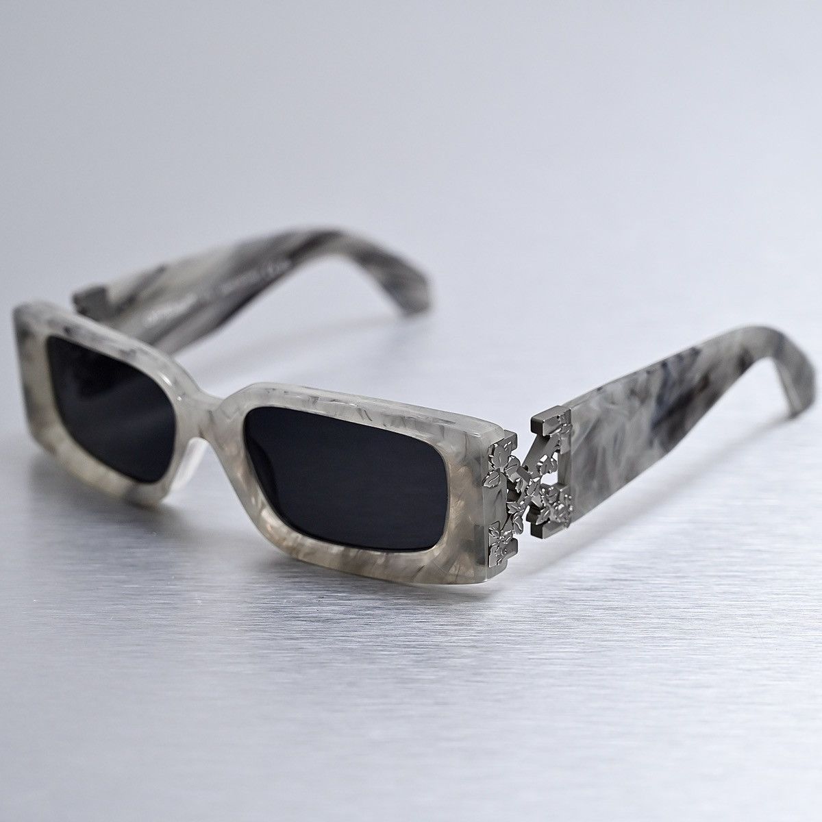 Off-White OFF WHITE ROMA SUNGLASSES Size ONE SIZE - 2 Thumbnail