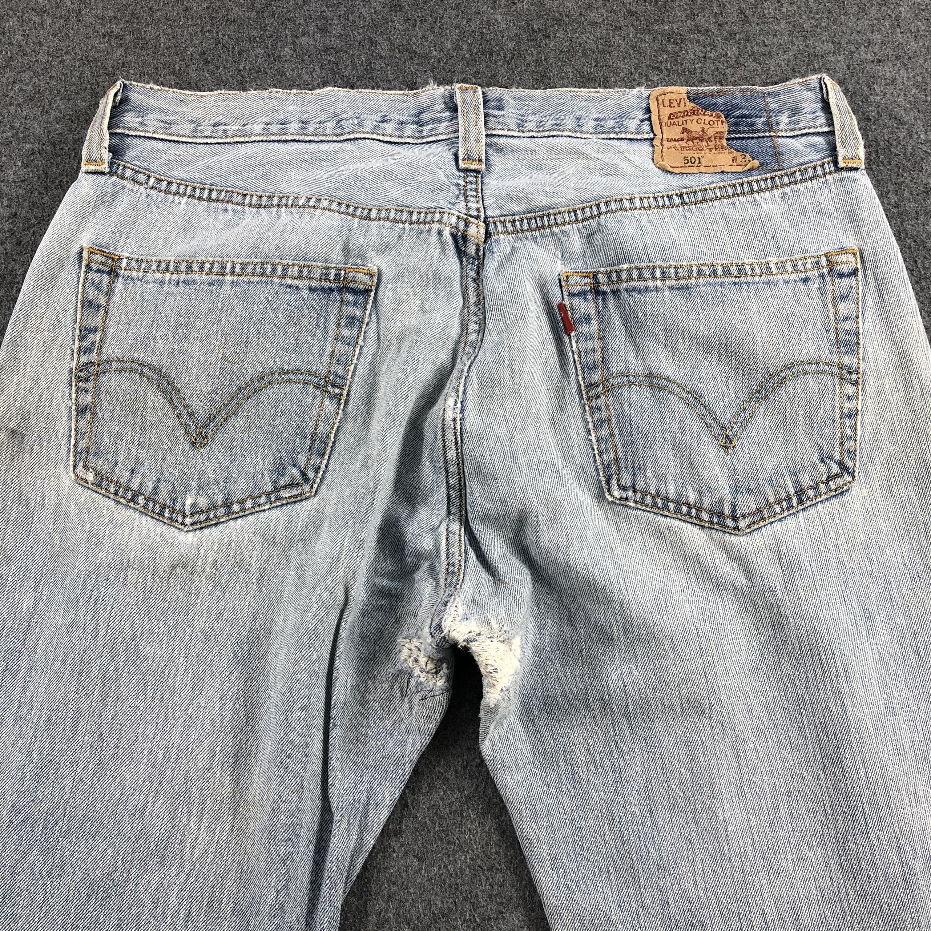 Levi's Vintage Light Wash Levis 501 Jeans-J2259 Size US 34 / EU 50 - 4 Thumbnail